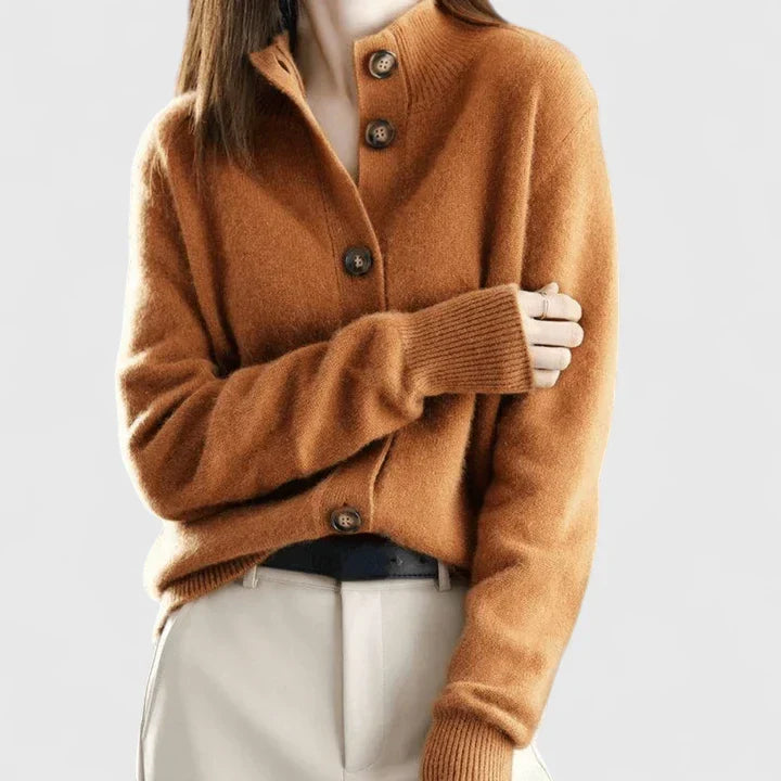 Amber | Elegant Collared Button Cardigan - Solfae