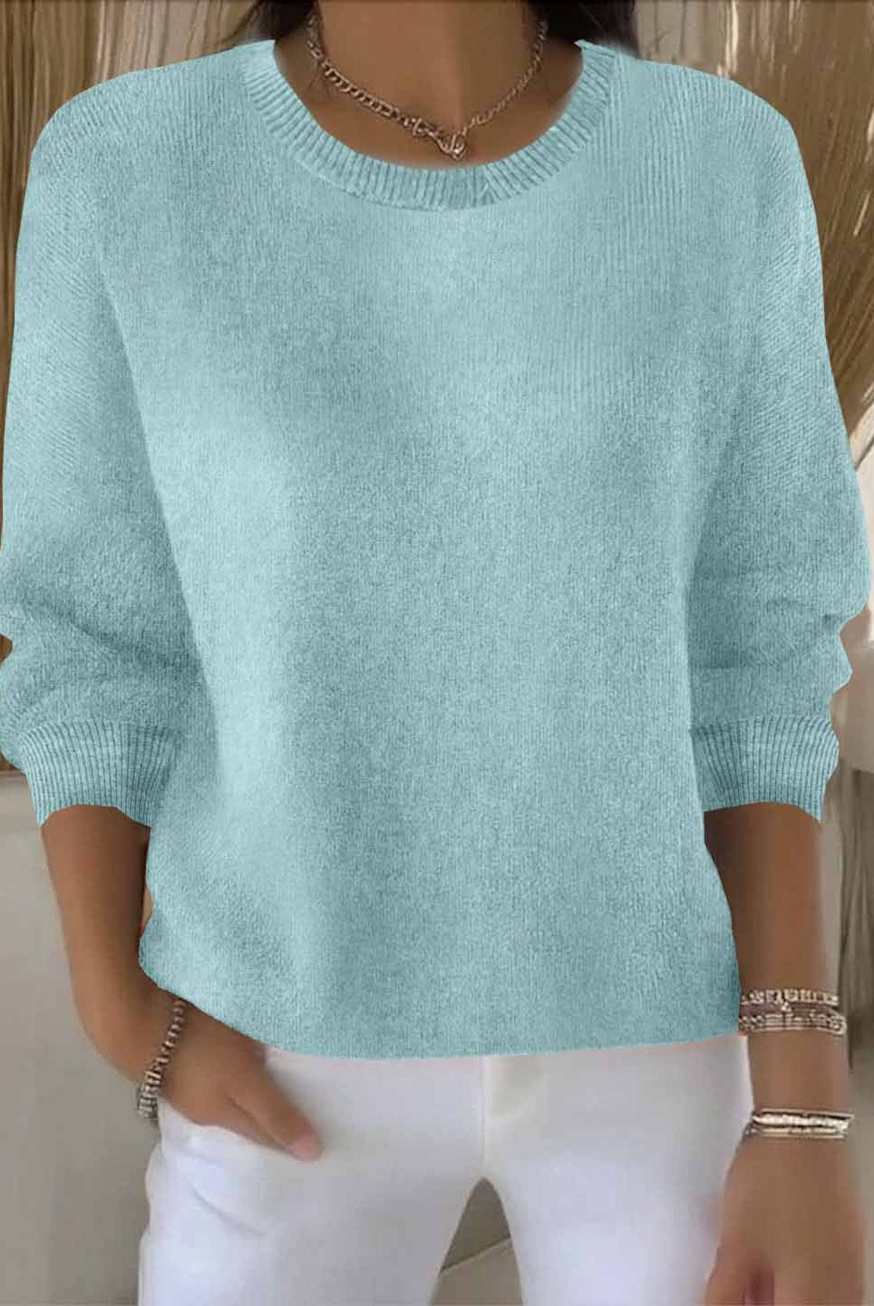 Joyce | Elegant Crewneck Knit Sweater - Solfae