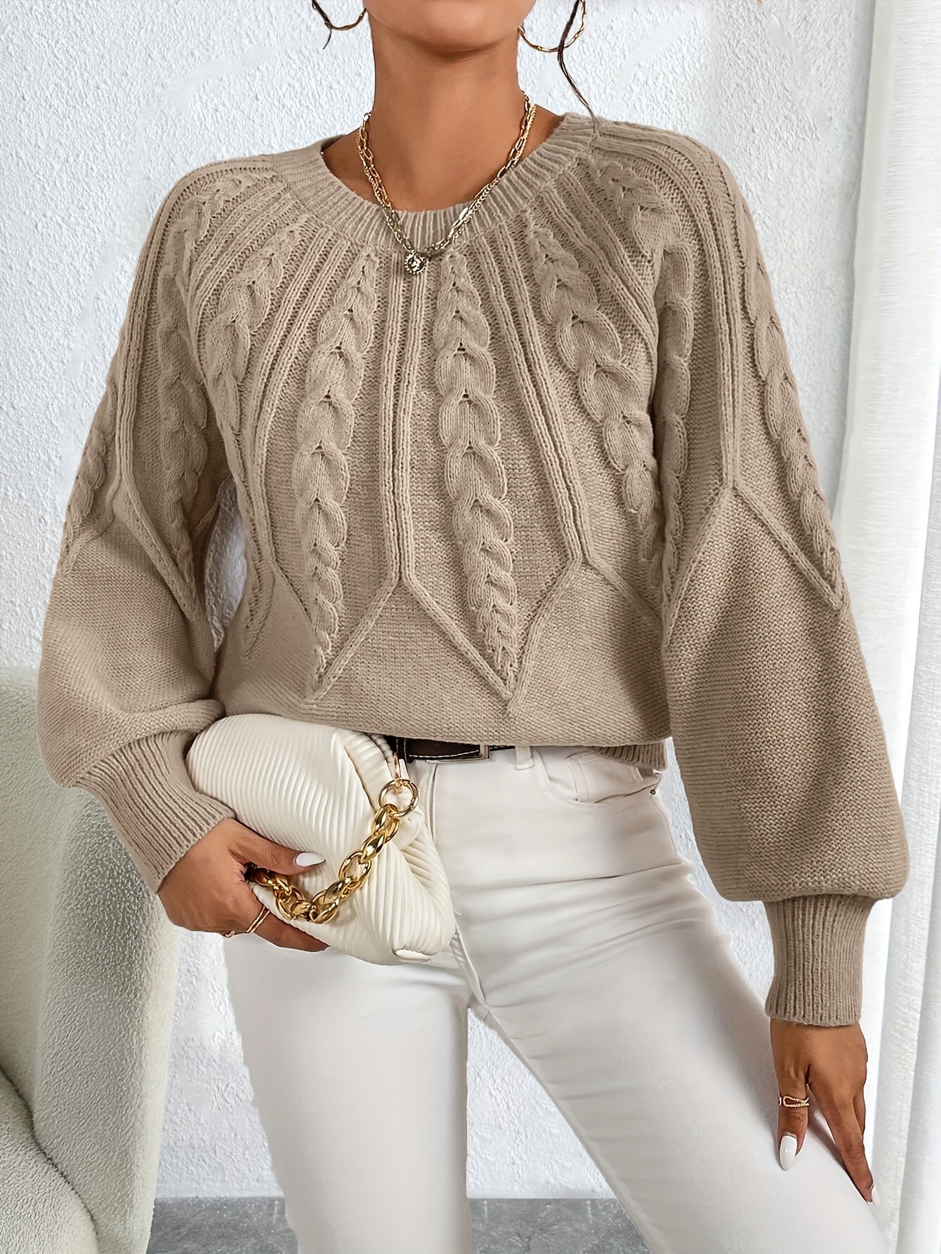 Amanda | Elegant Cable-Knit Balloon-Sleeve Sweater - Solfae