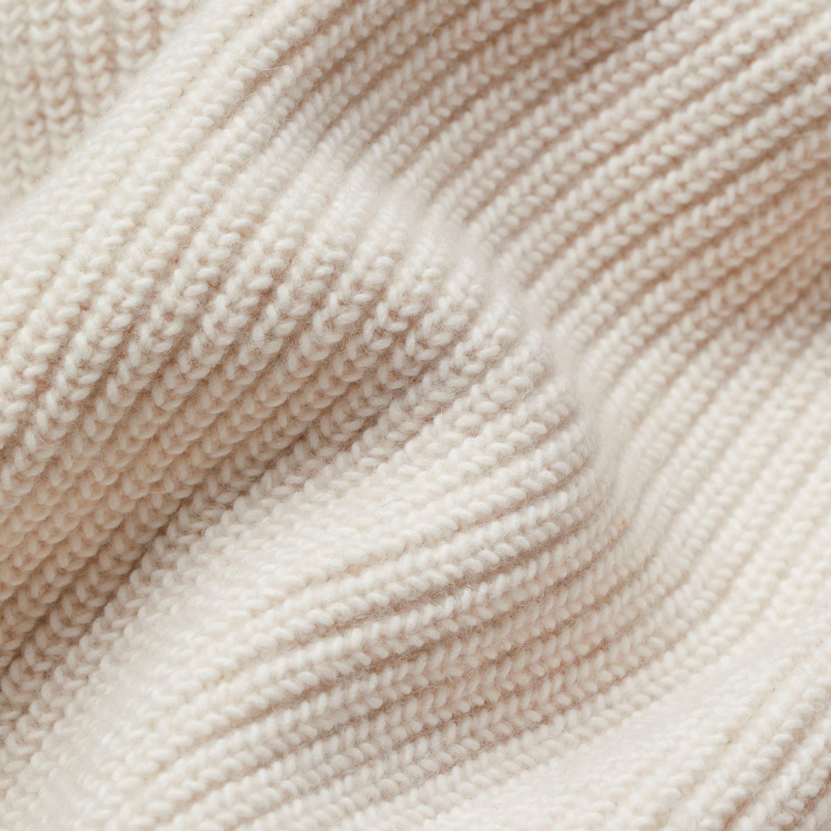 Amanda | Elegant Ribbed Knit Cardigan - Solfae