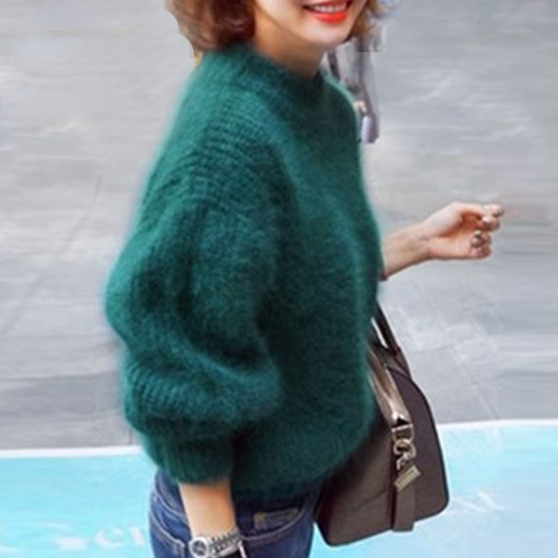 Amanda | Soft Mock-Neck Fuzzy Sweater - Solfae