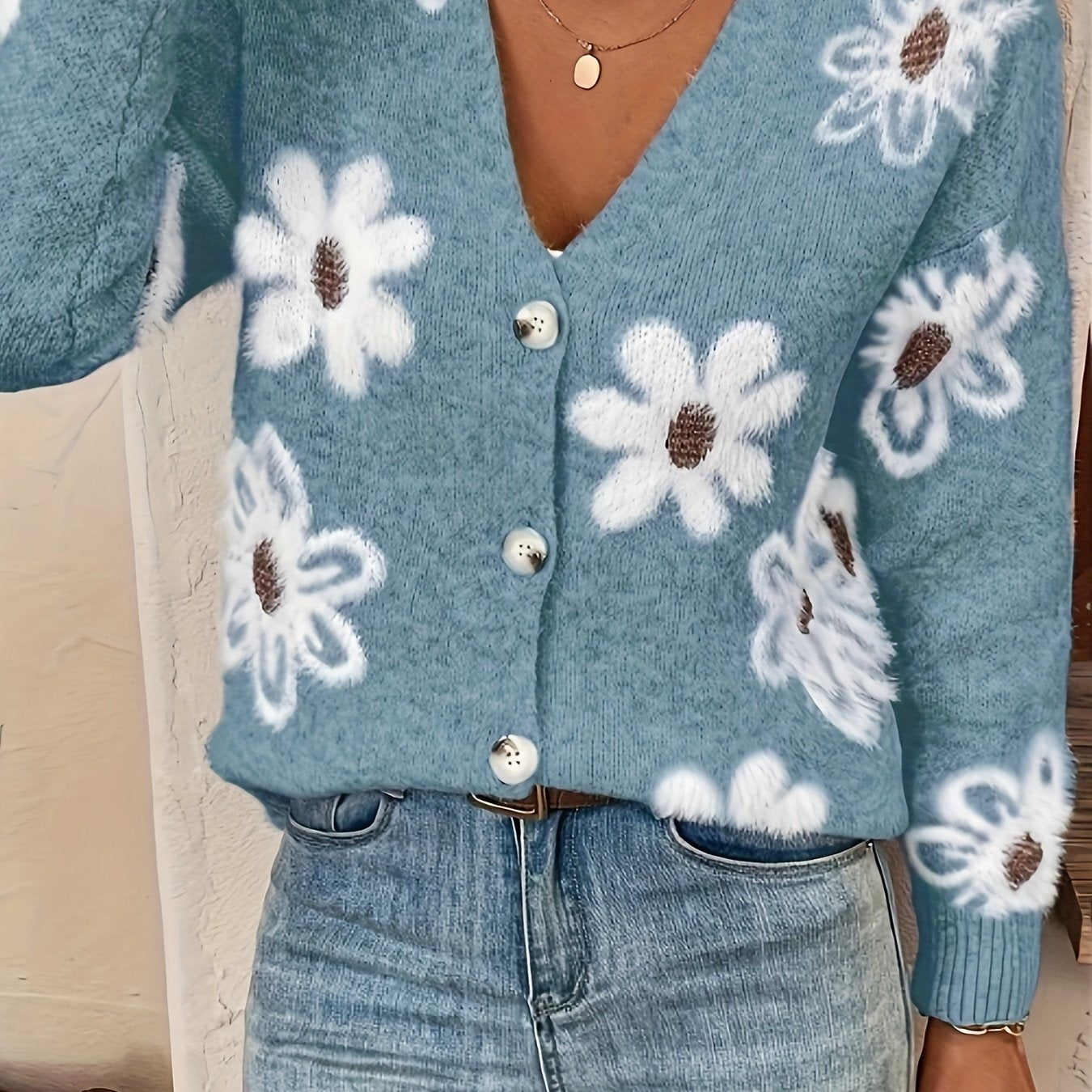 Amanda | Vintage Floral Knit Cardigan - Solfae