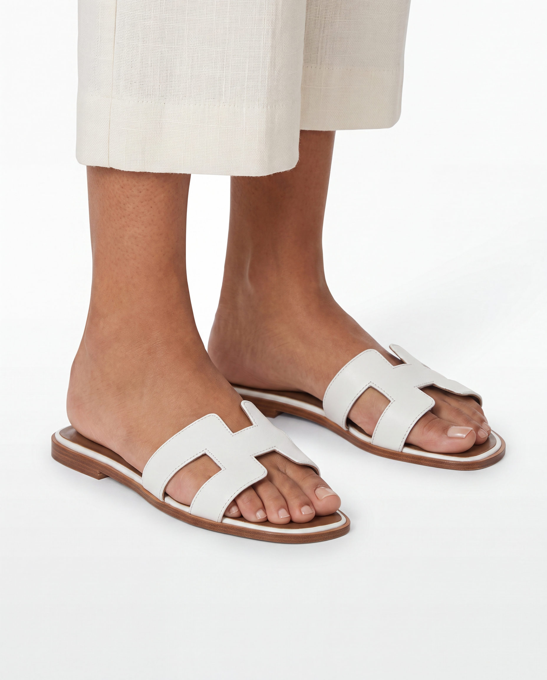 Amber | Elegant Leather H-Buckle Sandals - Solfae