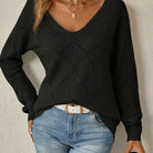 Amber | Elegant Openwork Diamond Sweater - Solfae