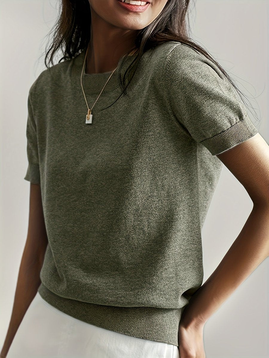 Amelia | Elegant Ribbed Short-Sleeve Sweater - Solfae