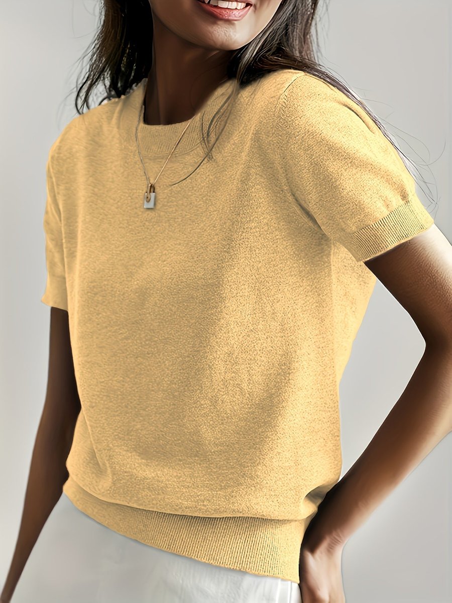 Amelia | Elegant Ribbed Short-Sleeve Sweater - Solfae