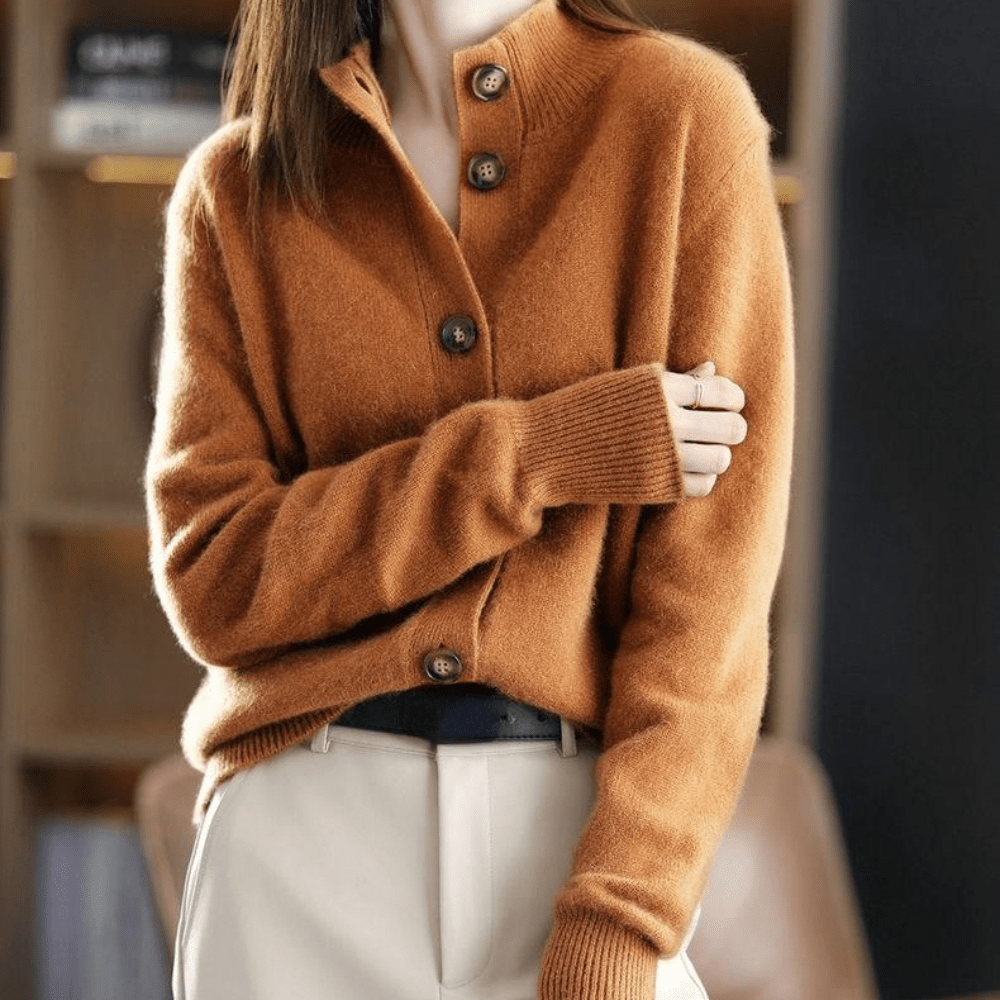 Angela | Elegant Button-Up Knit Cardigan - Solfae