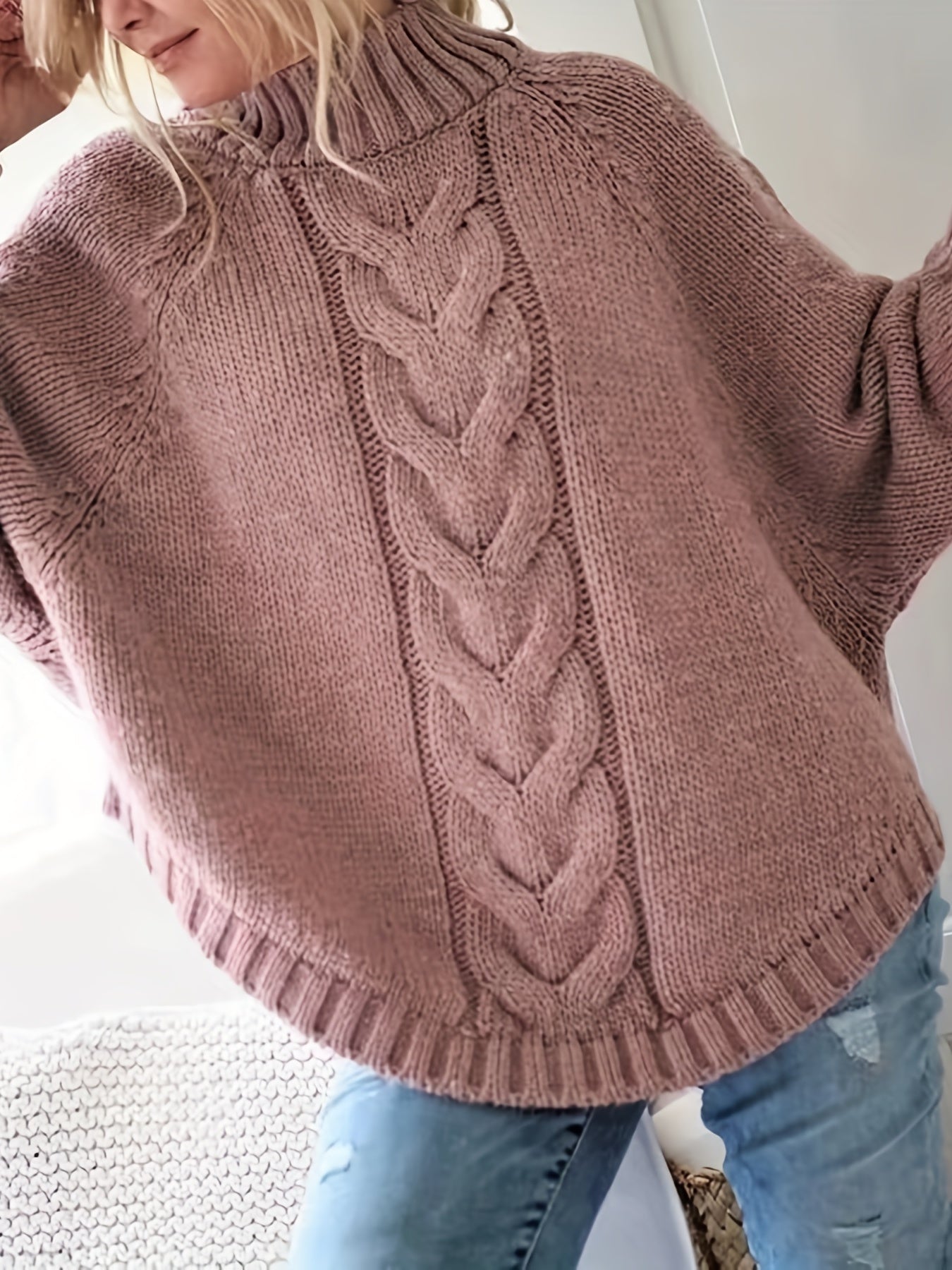 Christina | Elegant Cable-Knit High-Neck Sweater - Solfae