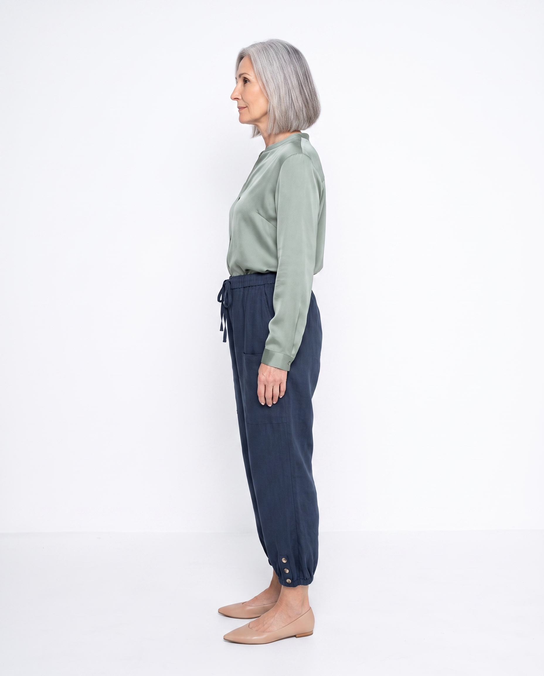 Christina | Elegant Linen Cuffed Pants - Solfae