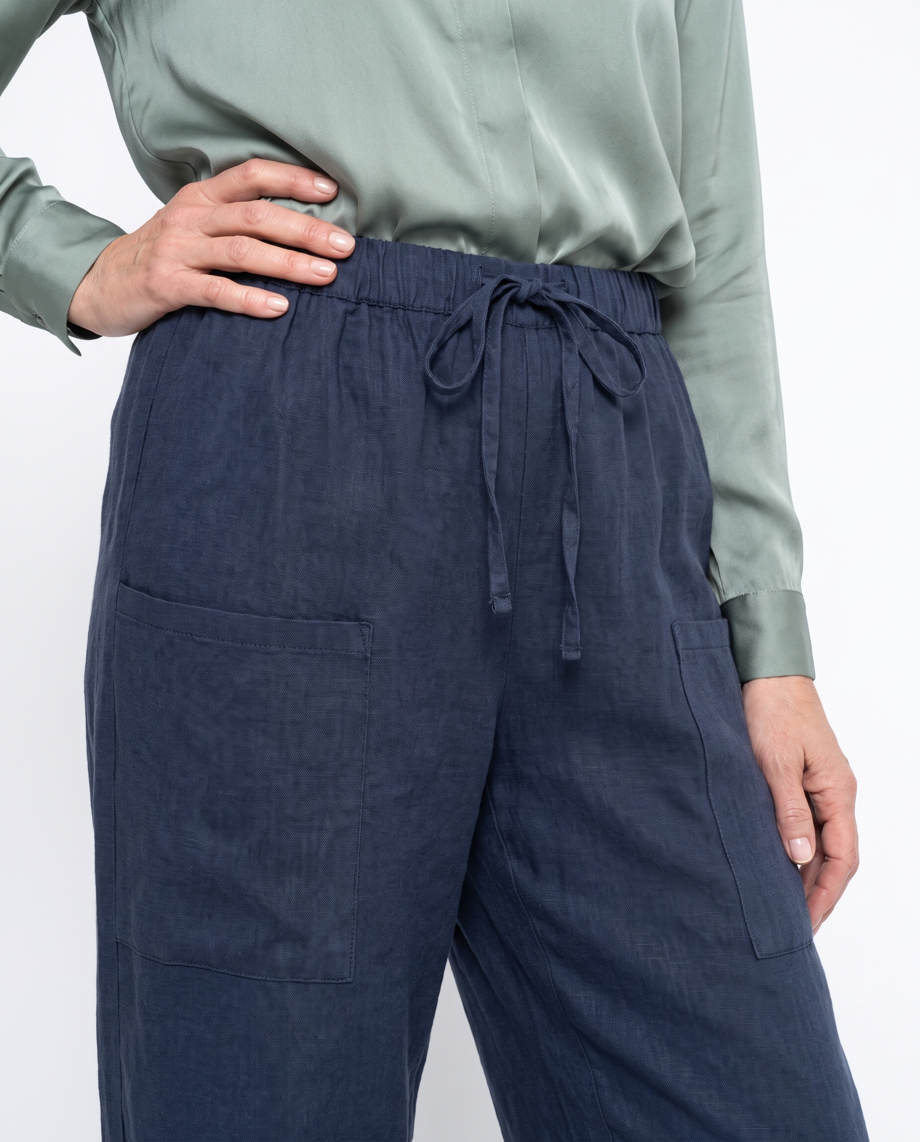 Christina | Elegant Linen Cuffed Pants - Solfae