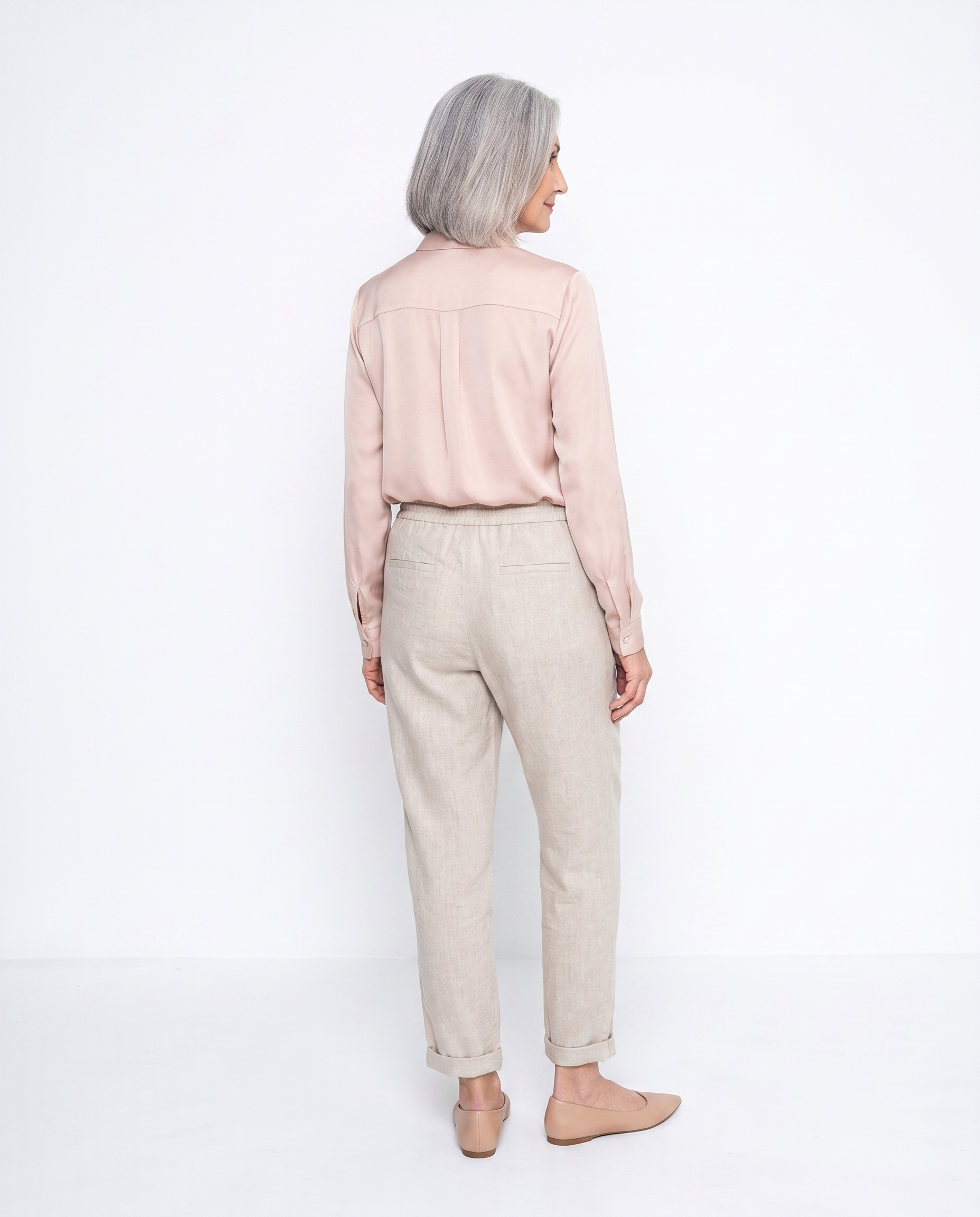 Christina | Relaxed Linen Cuffed Pants - Solfae