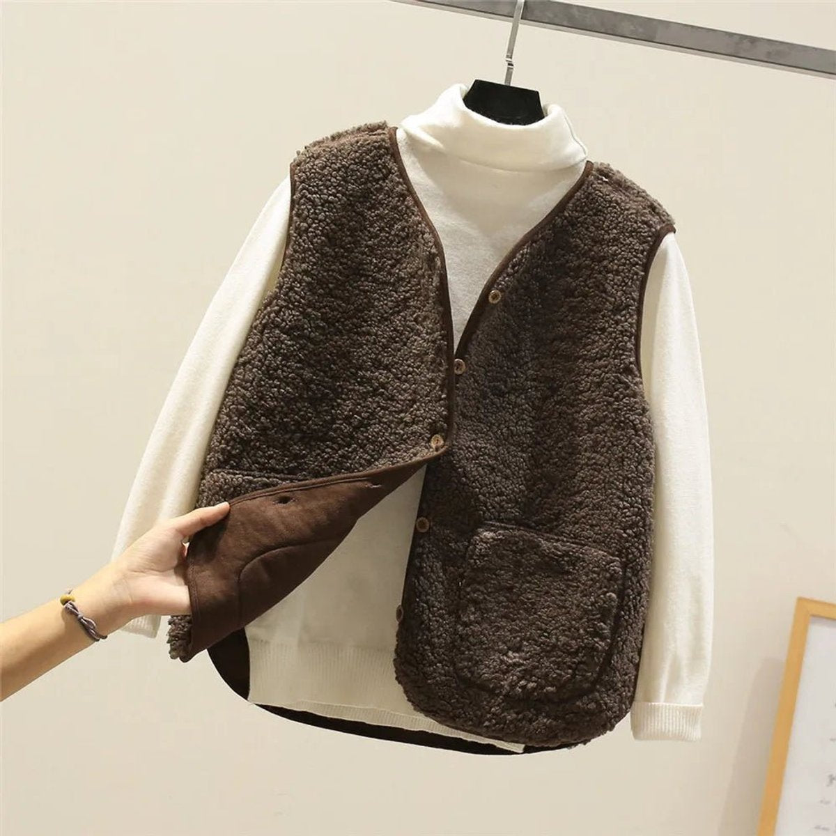 Danielle | Cozy Sherpa Fleece Vest - Solfae