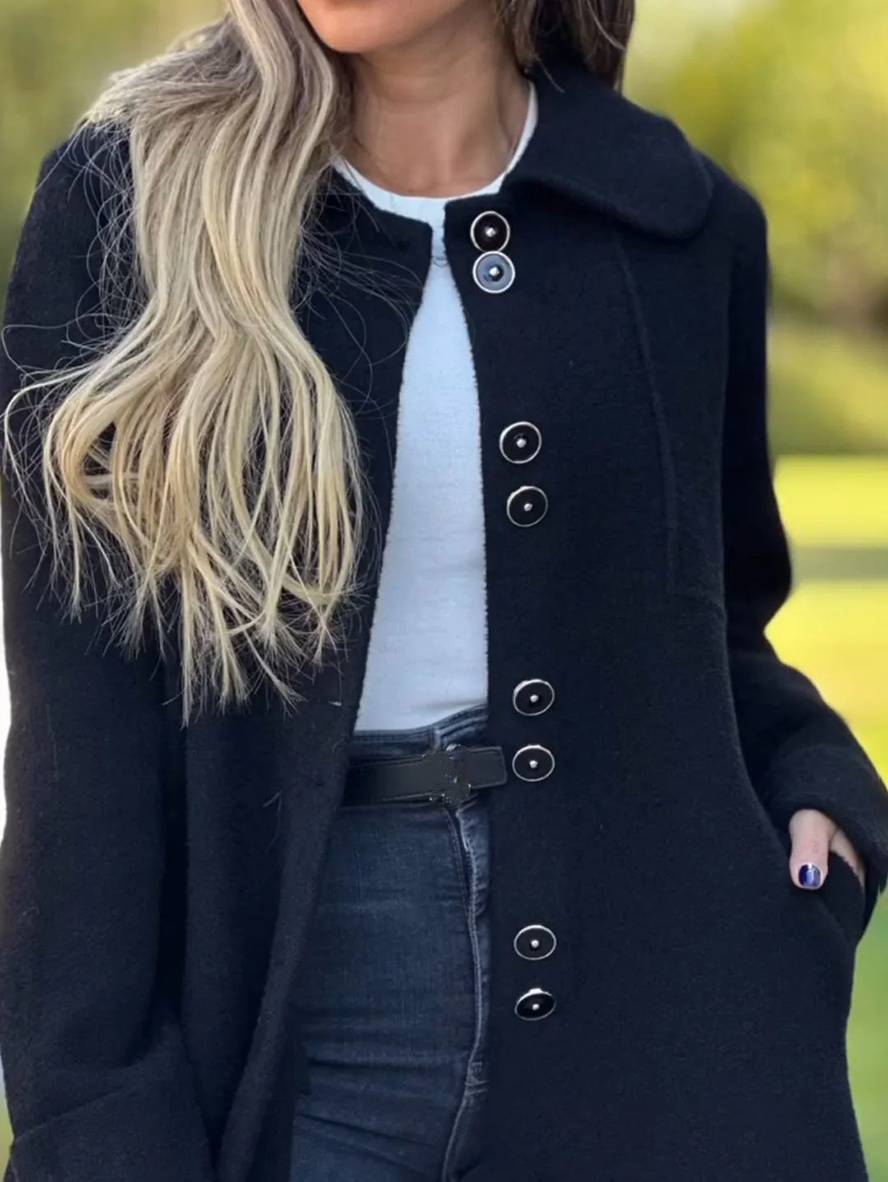 Danielle | Elegant Button-Front Wool Coat - Solfae