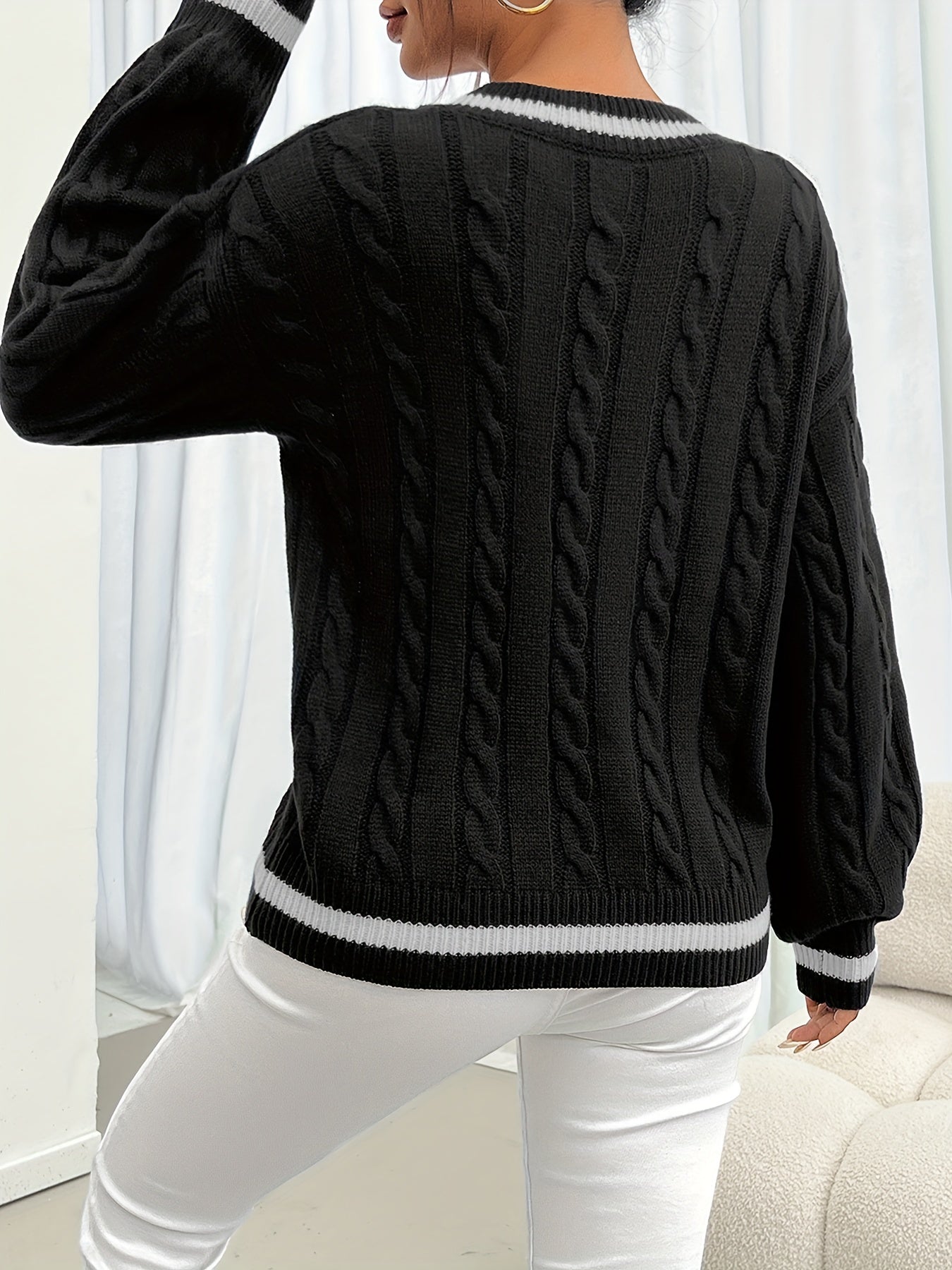 Danielle | Elegant Cable-Knit Varsity Sweater - Solfae