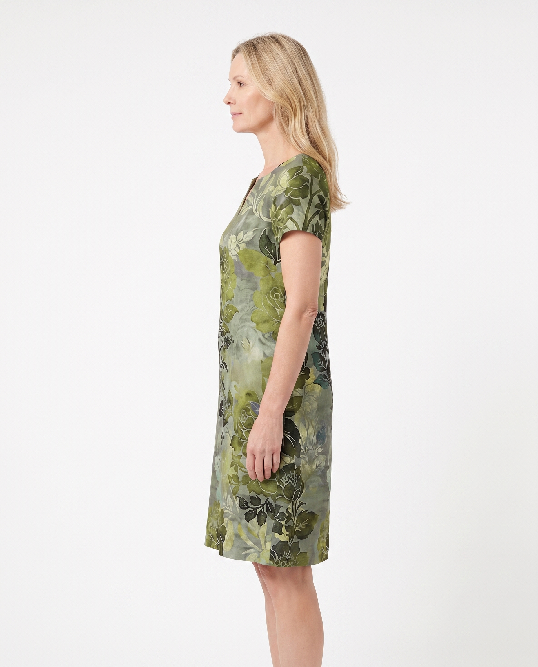 Danielle | Feminine Notch-Neck Midi Dress - Solfae