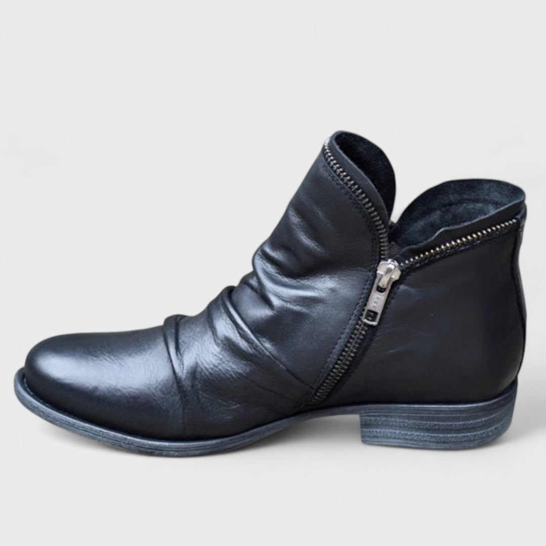 Erica | Comfortable Ruched Leather Boots - Solfae