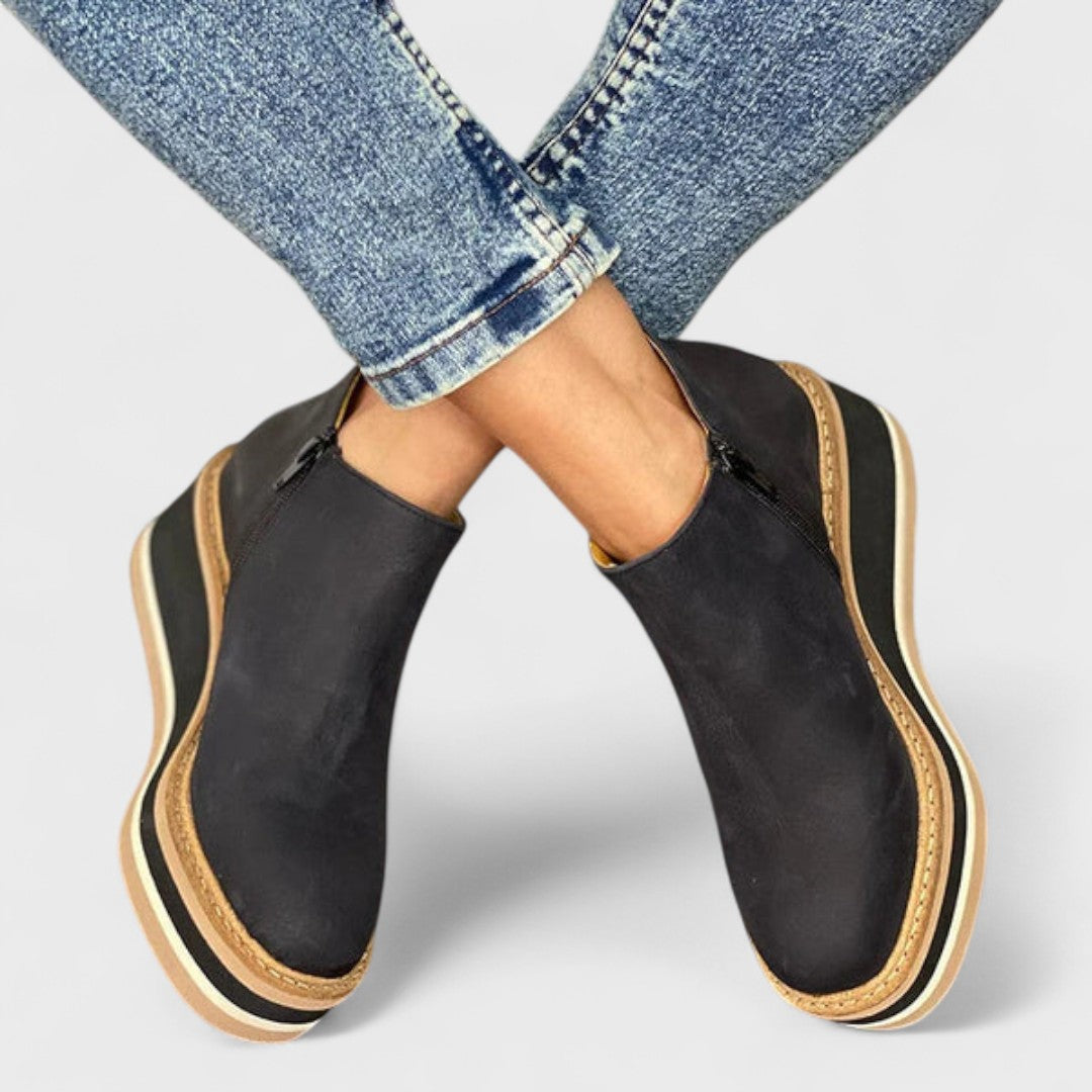 Jacqueline | Elegant Platform Wedge Boots - Solfae