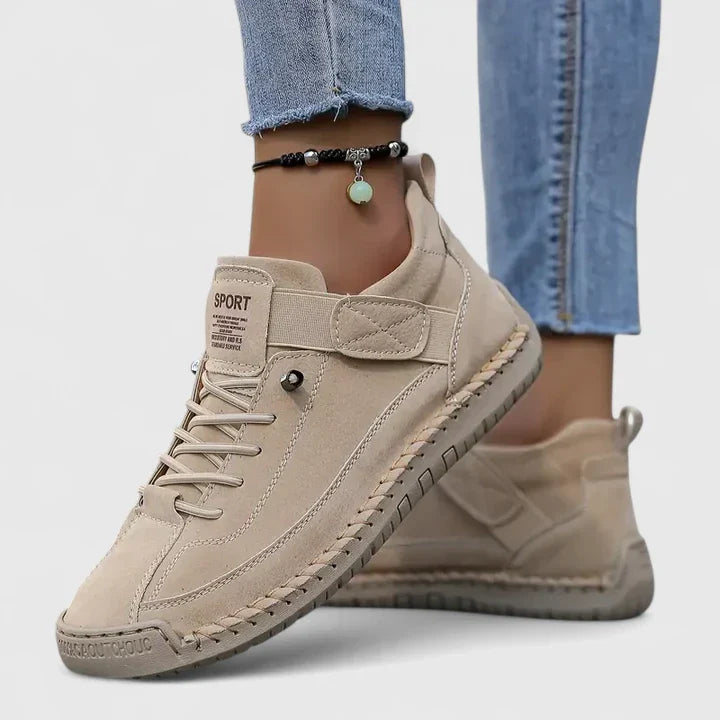 Jennifer | Comfortable Stitched Leather Sneakers - Solfae