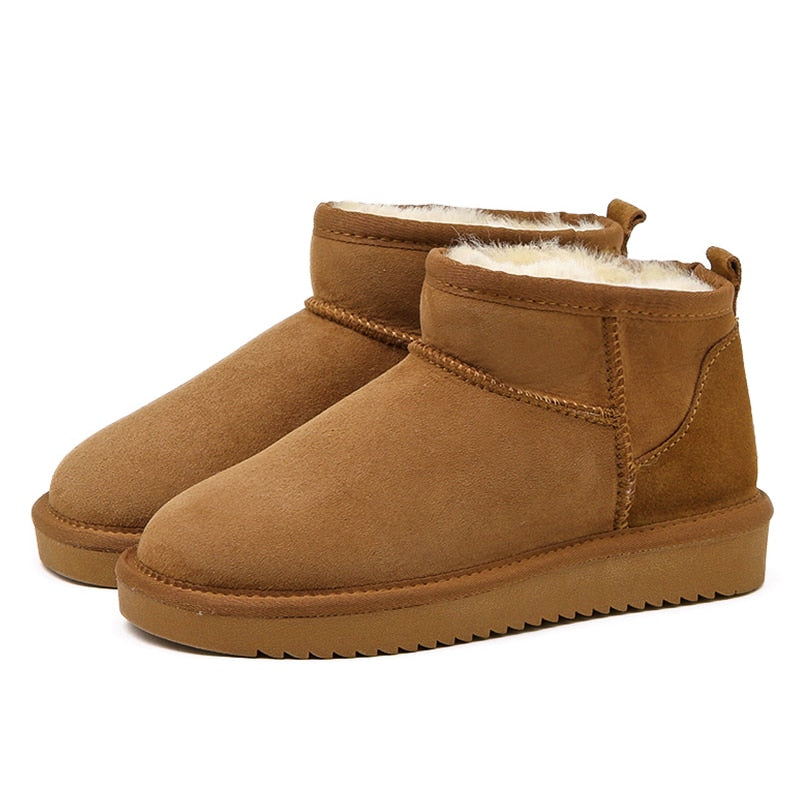 Jennifer | Comfortable Suede Ankle Boots - Solfae
