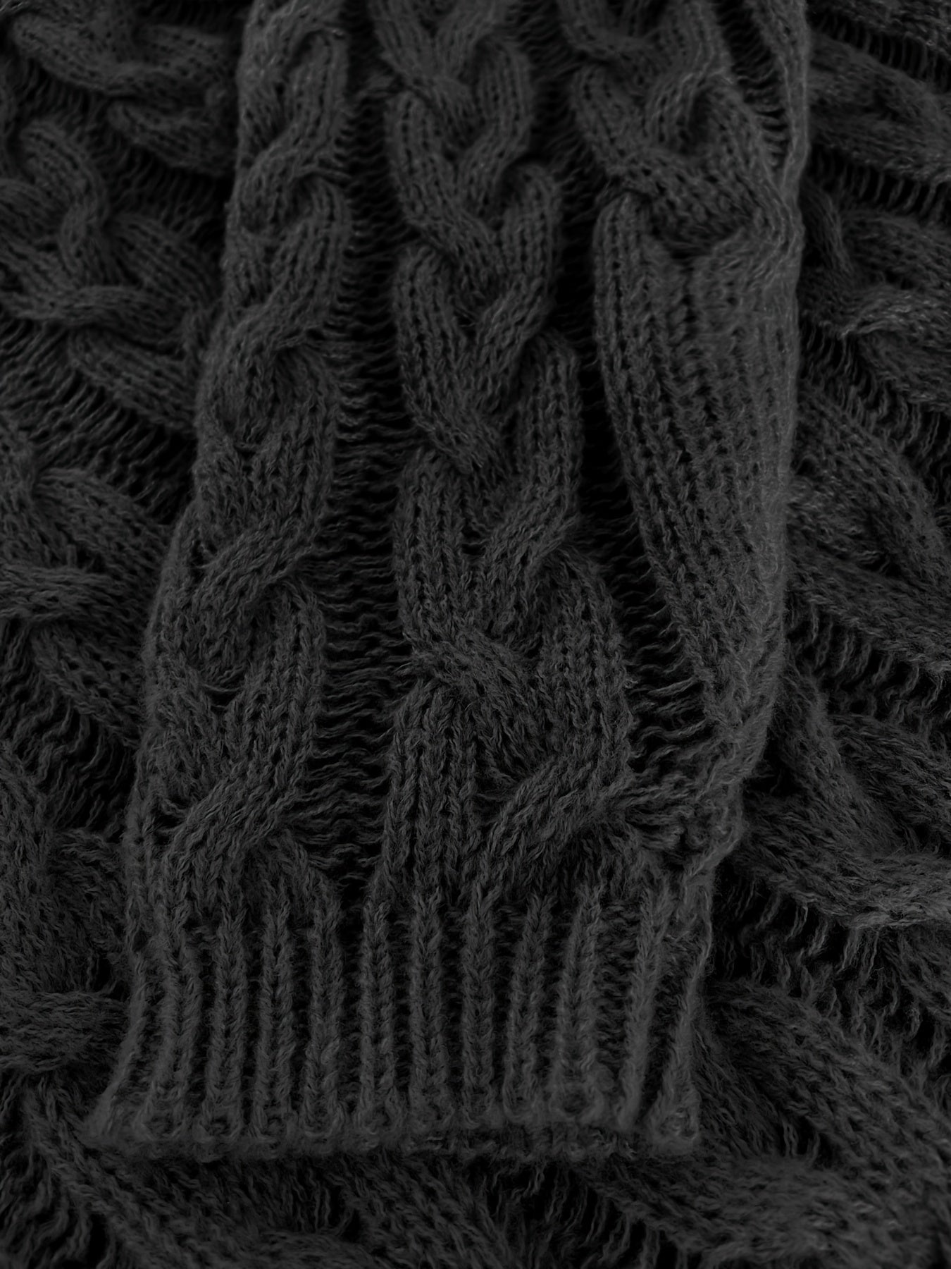 Jennifer | Elegant Cable-Knit V-Neck Sweater - Solfae