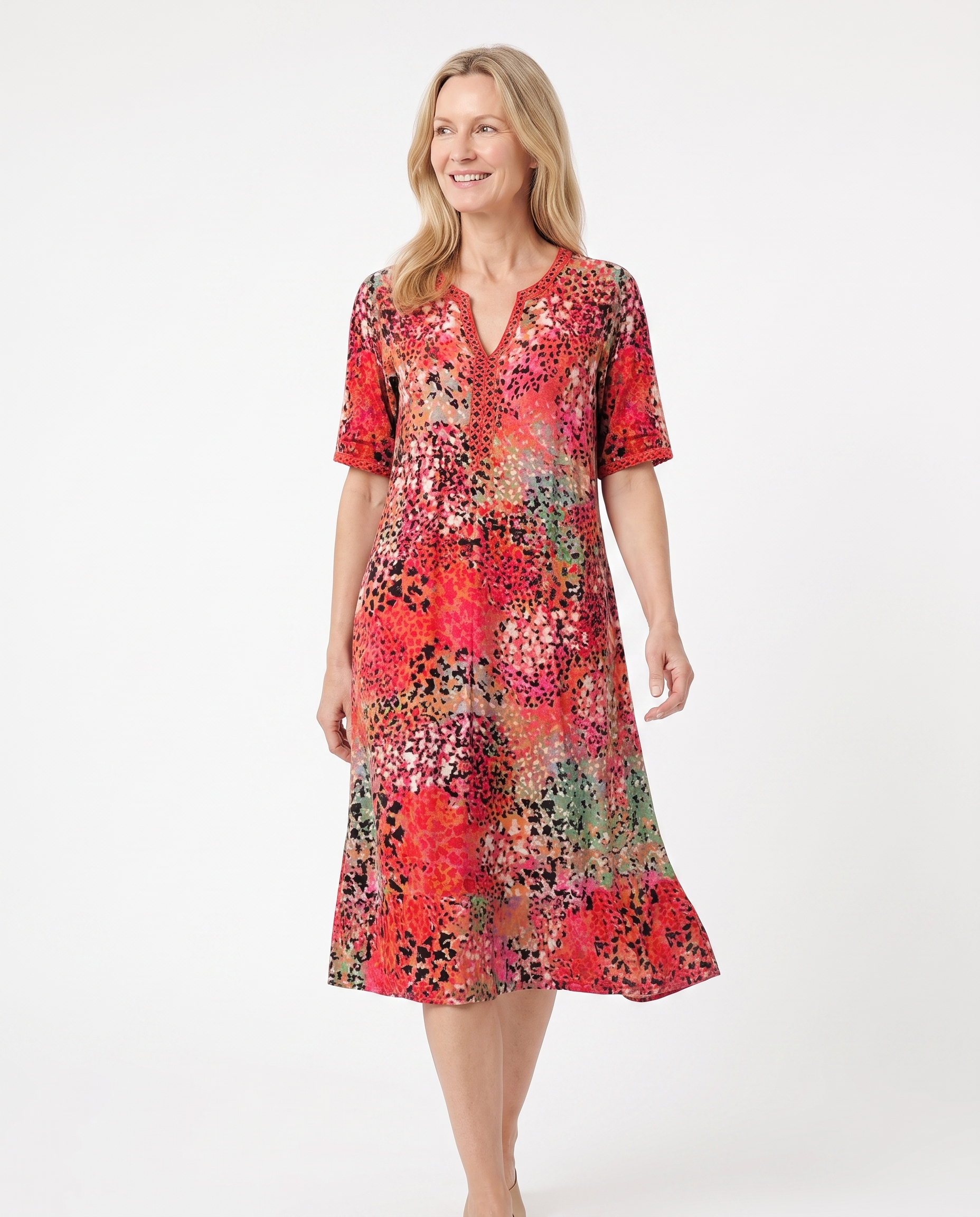 Jennifer | Elegant Lace Midi Dress - Solfae