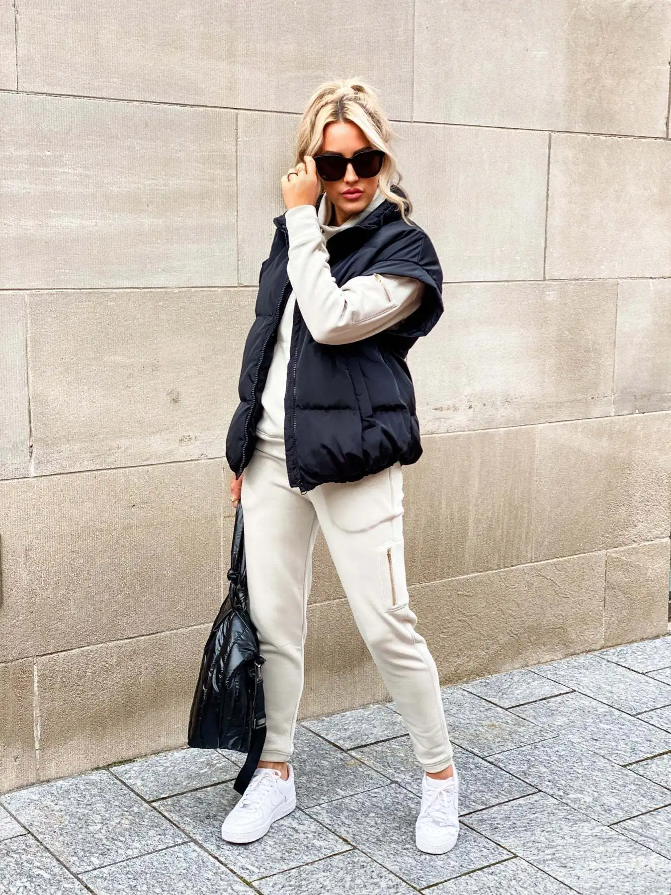Jennifer | Elegant Oversized Puffer Vest - Solfae