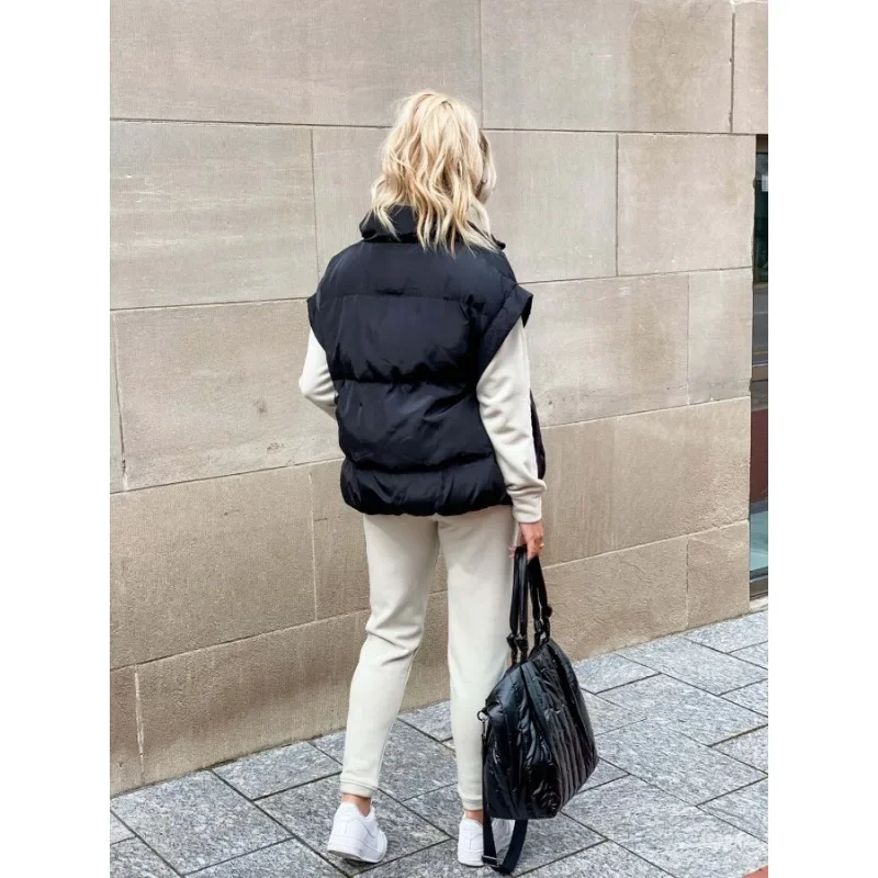 Jennifer | Elegant Oversized Puffer Vest - Solfae