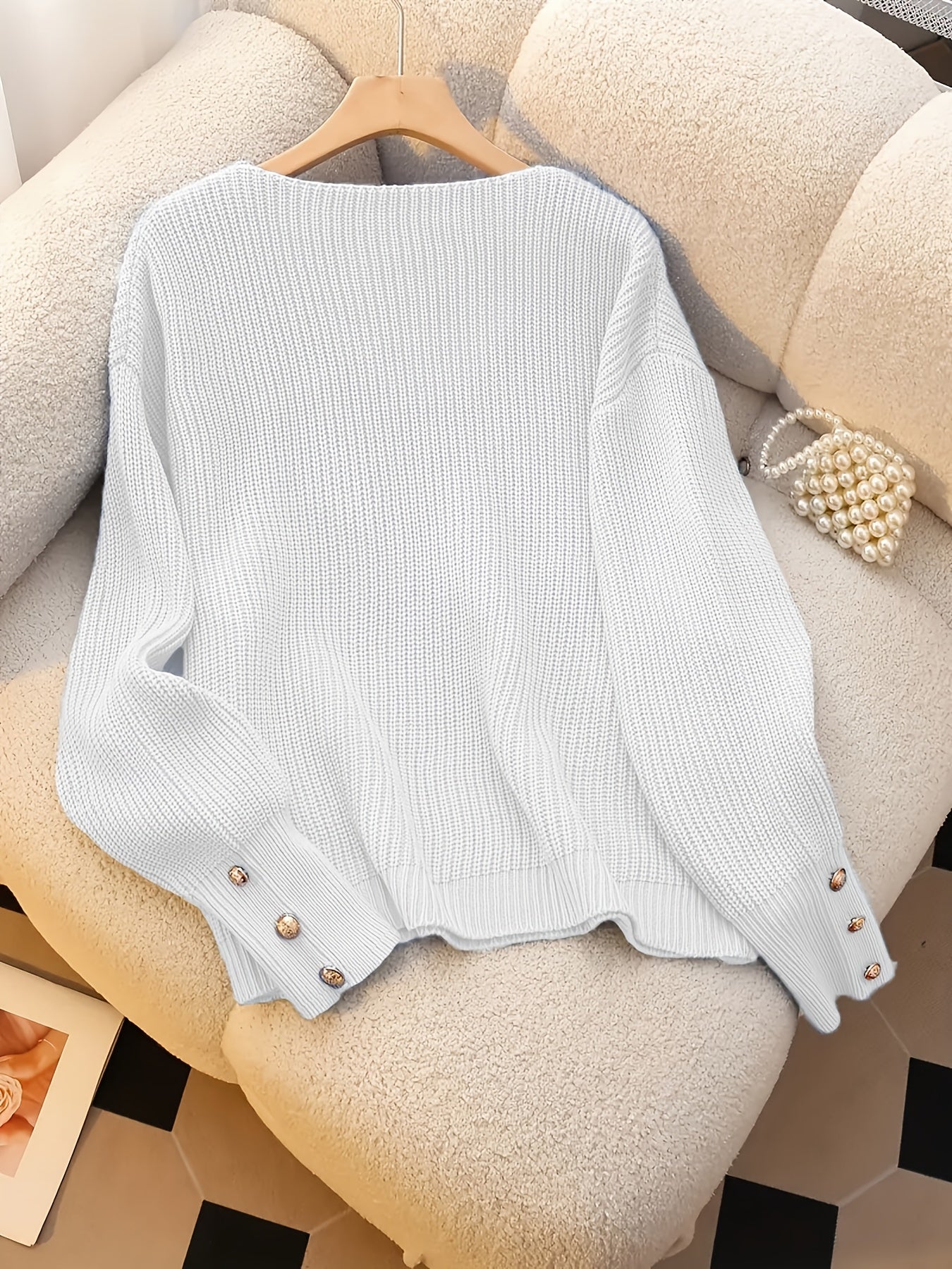 Jennifer | Elegant Ribbed V-Neck Sweater - Solfae