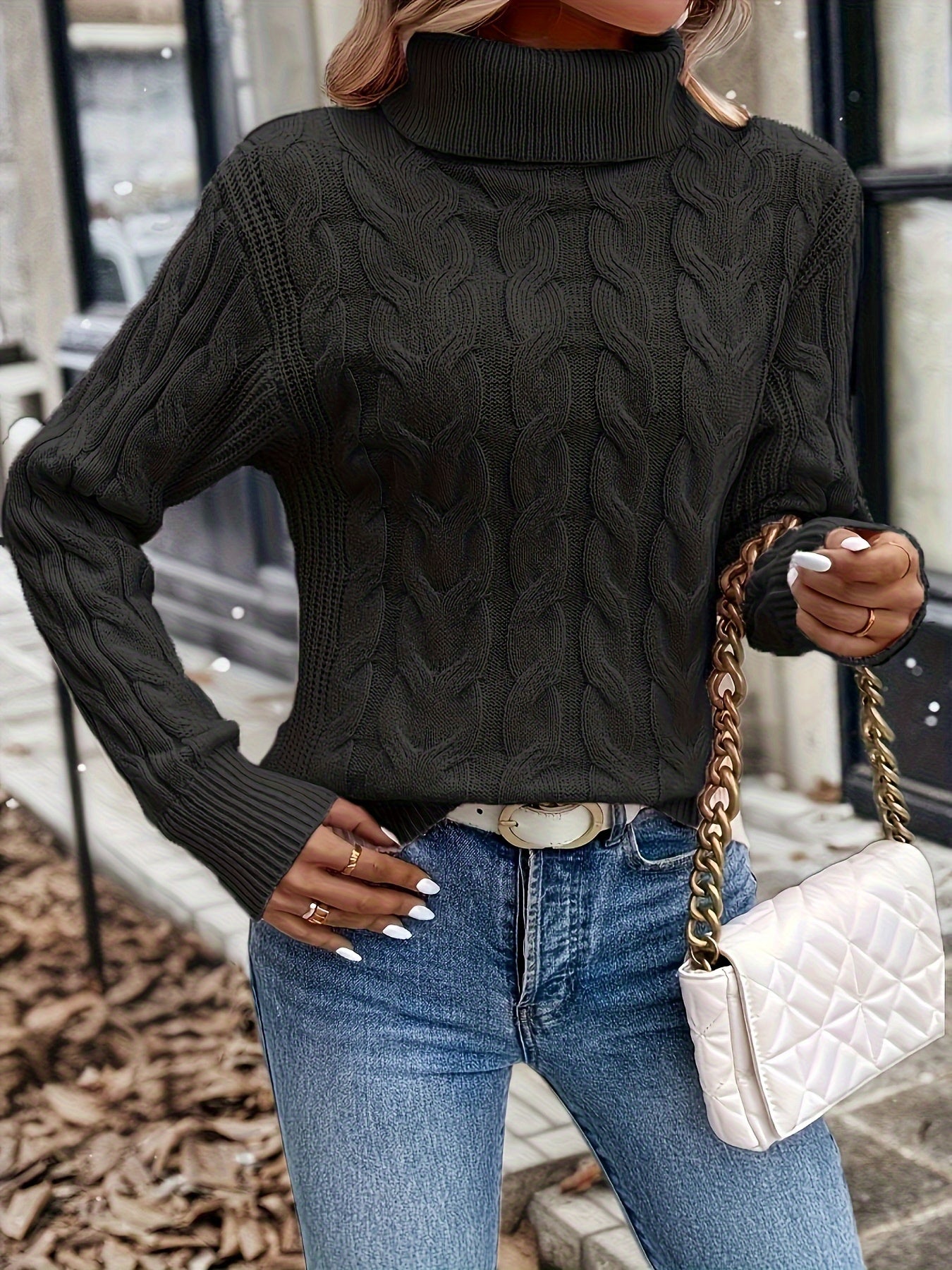 Jessica | Elegant Cable-Knit Turtleneck Sweater - Solfae