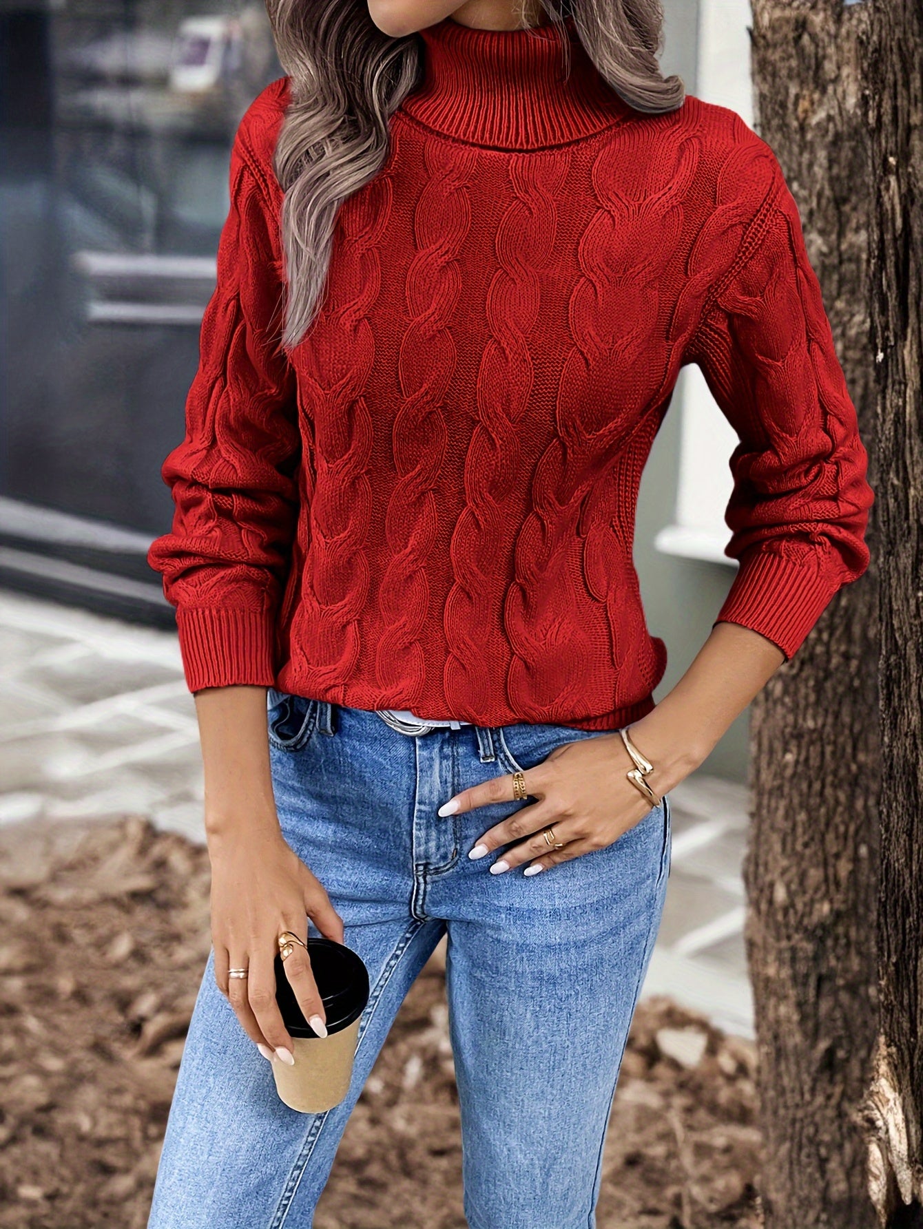 Jessica | Elegant Cable-Knit Turtleneck Sweater - Solfae