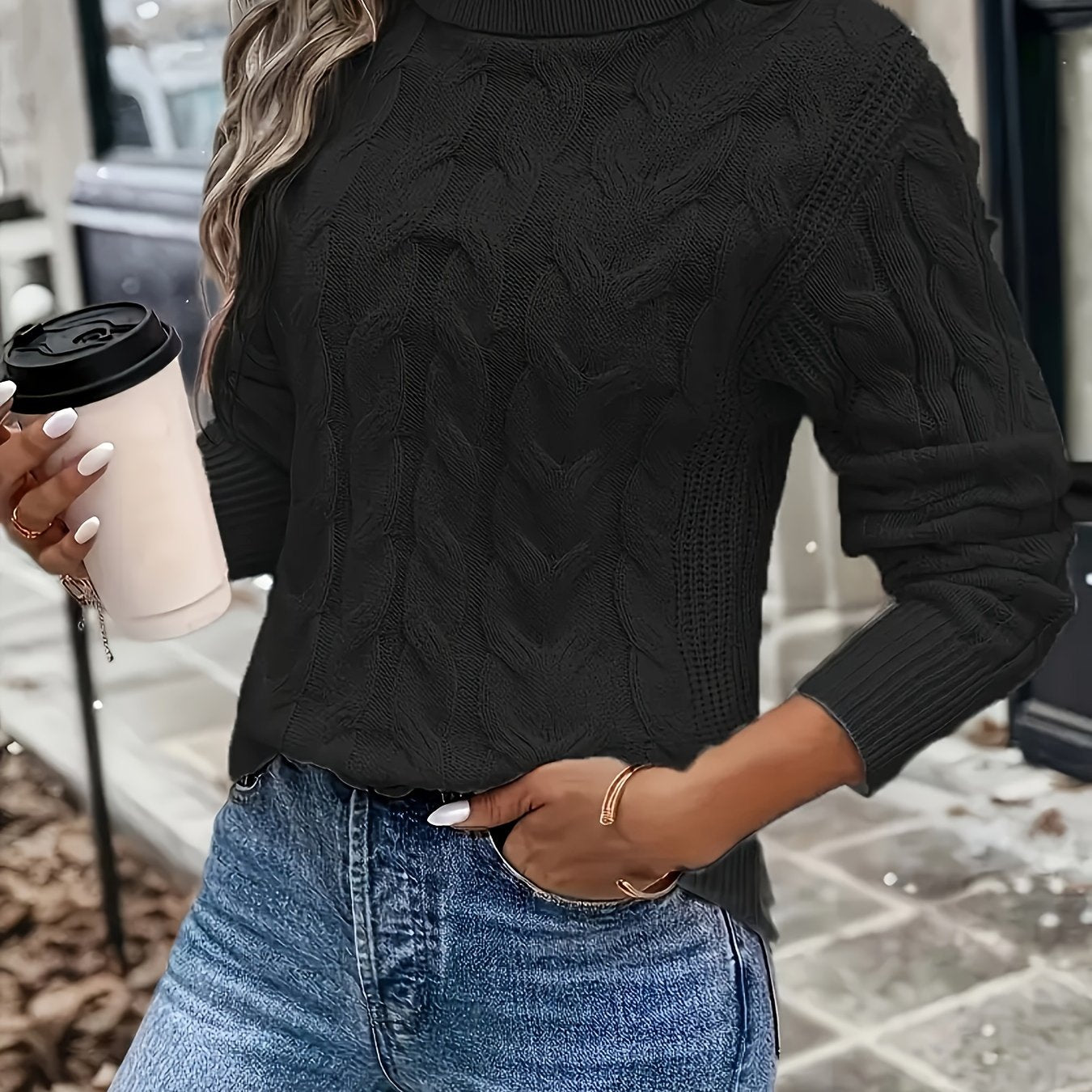 Jessica | Elegant Cable-Knit Turtleneck Sweater - Solfae
