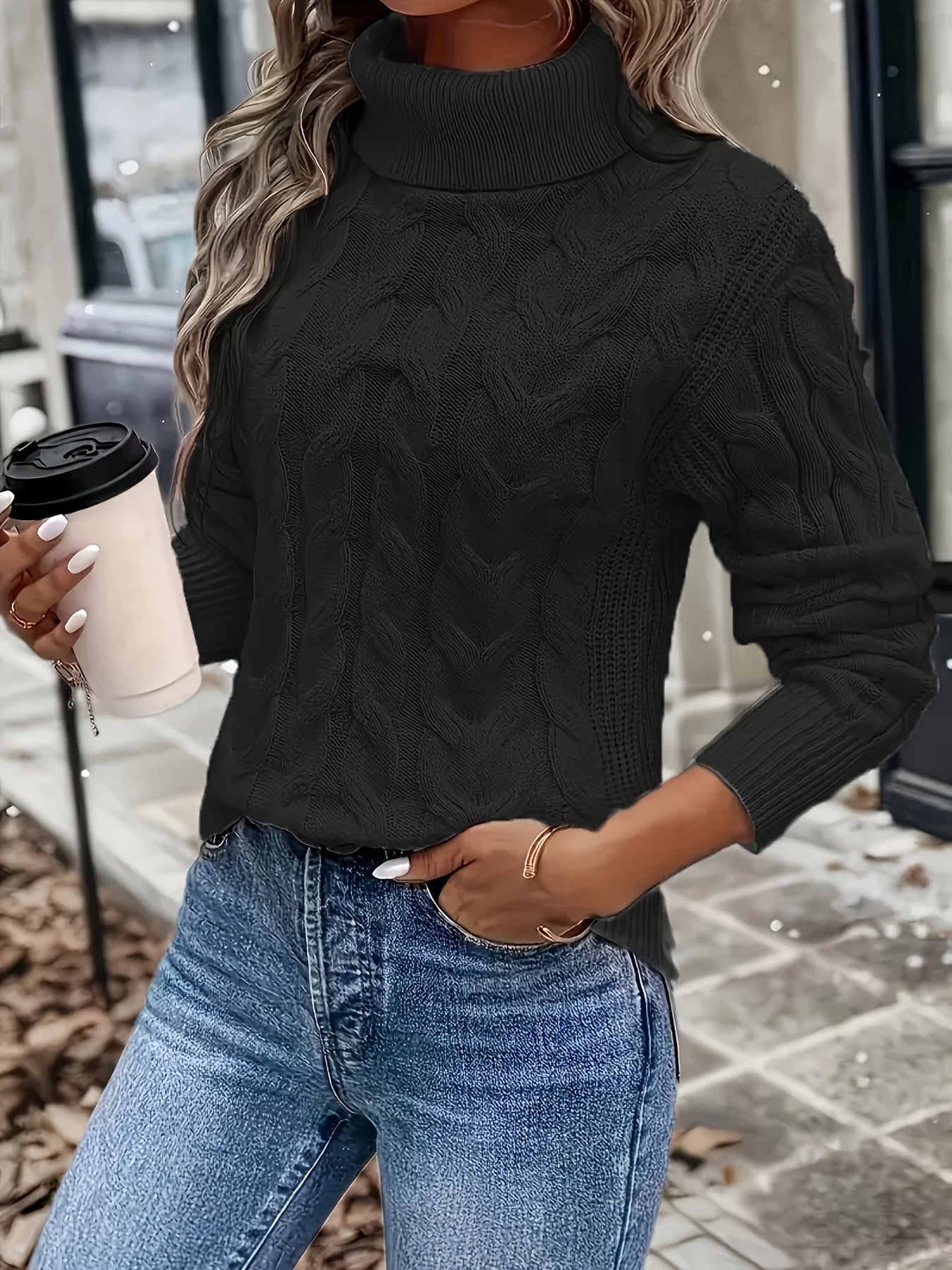 Jessica | Elegant Cable-Knit Turtleneck Sweater - Solfae