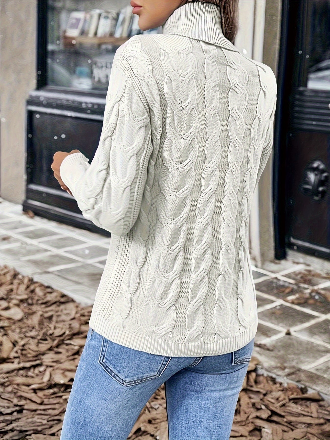 Jessica | Elegant Cable-Knit Turtleneck Sweater - Solfae