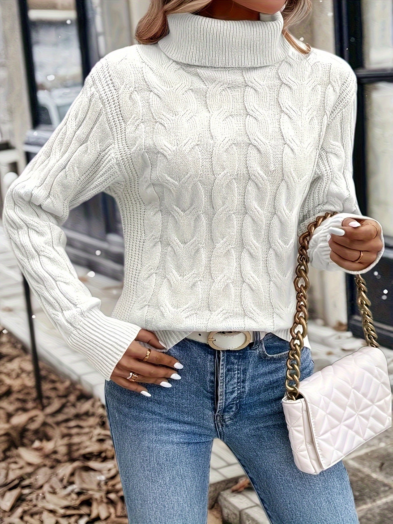 Jessica | Elegant Cable-Knit Turtleneck Sweater - Solfae