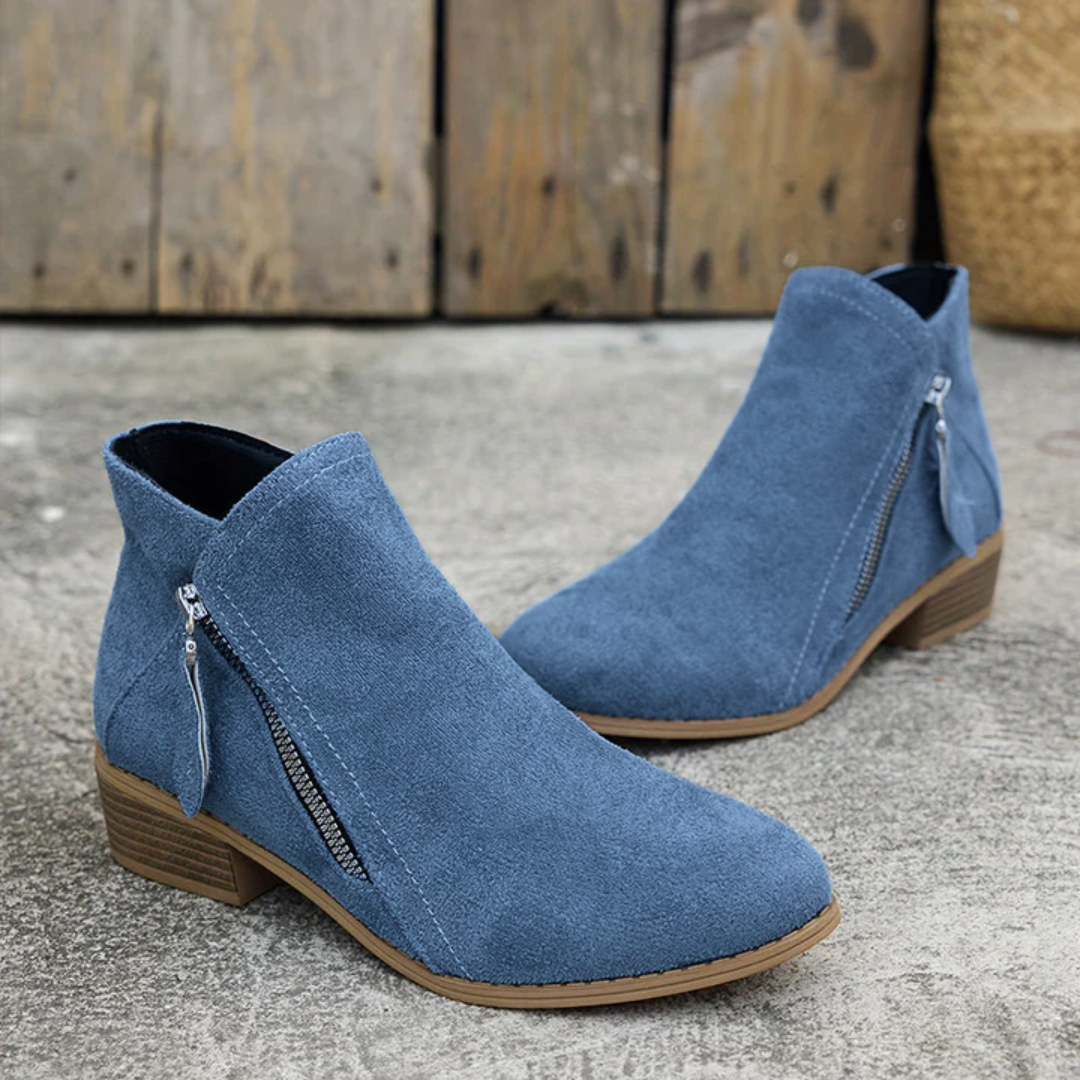 Joanna | Elegant Suede Ankle Boots - Solfae