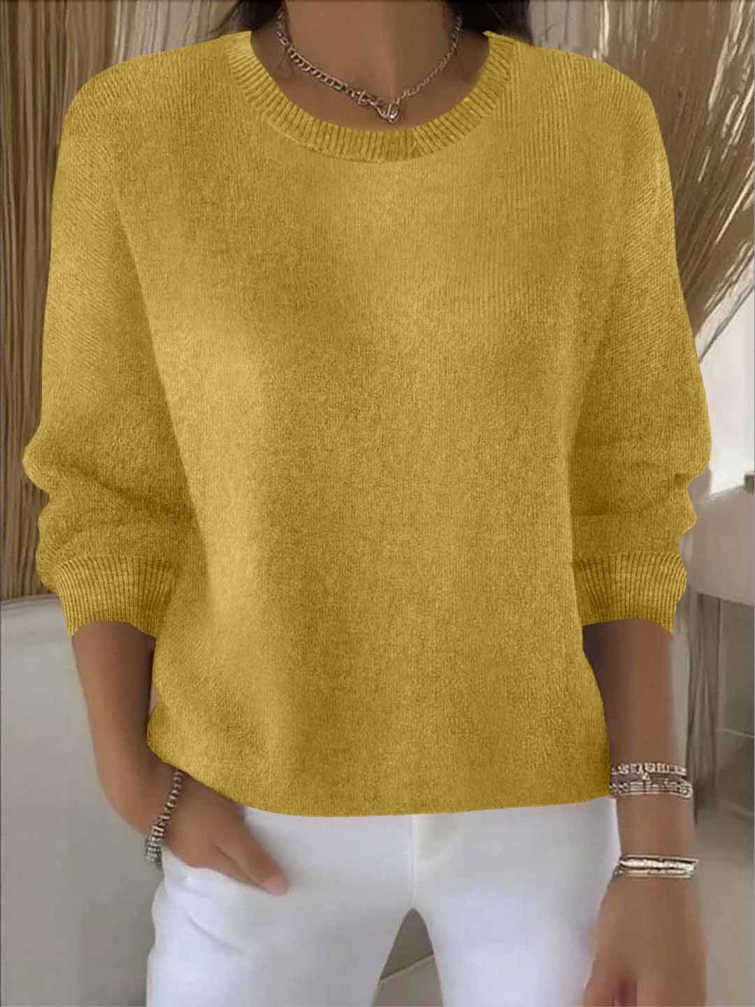 Joyce | Elegant Crewneck Knit Sweater - Solfae