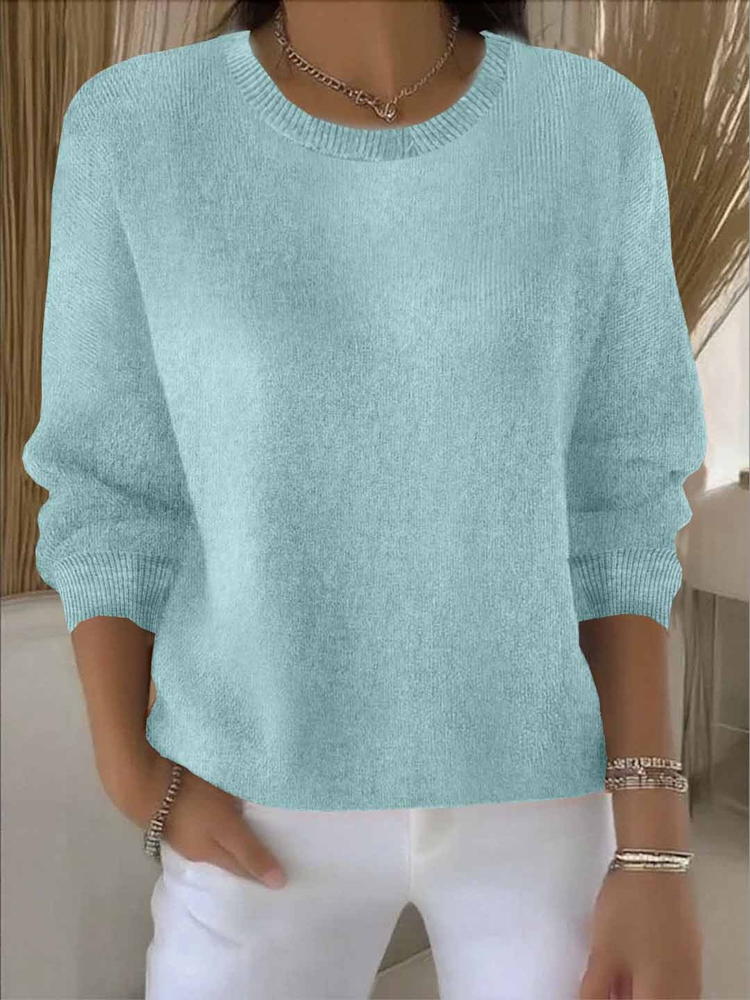 Joyce | Elegant Crewneck Knit Sweater - Solfae