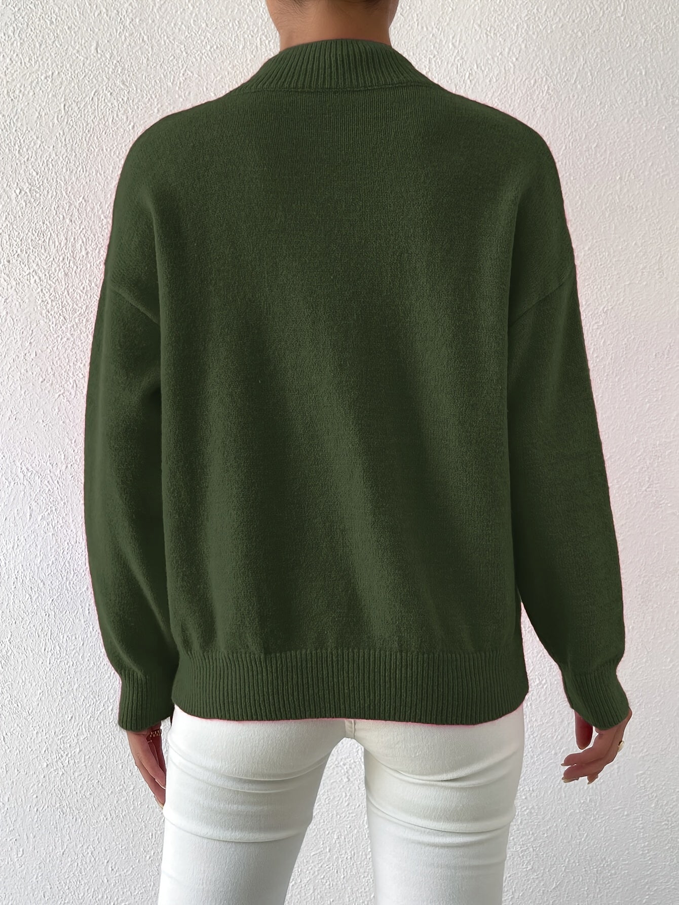 Kelly | Elegant Neck Knit Sweater - Solfae