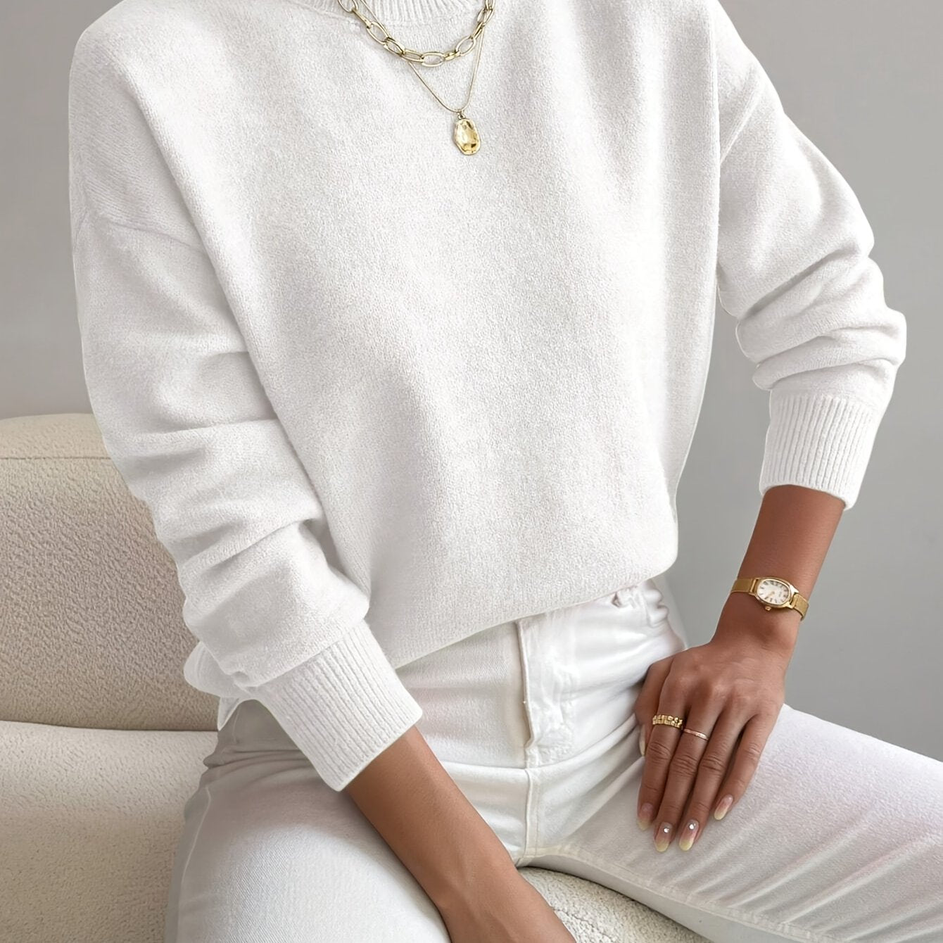 Kelly | Elegant Neck Knit Sweater - Solfae
