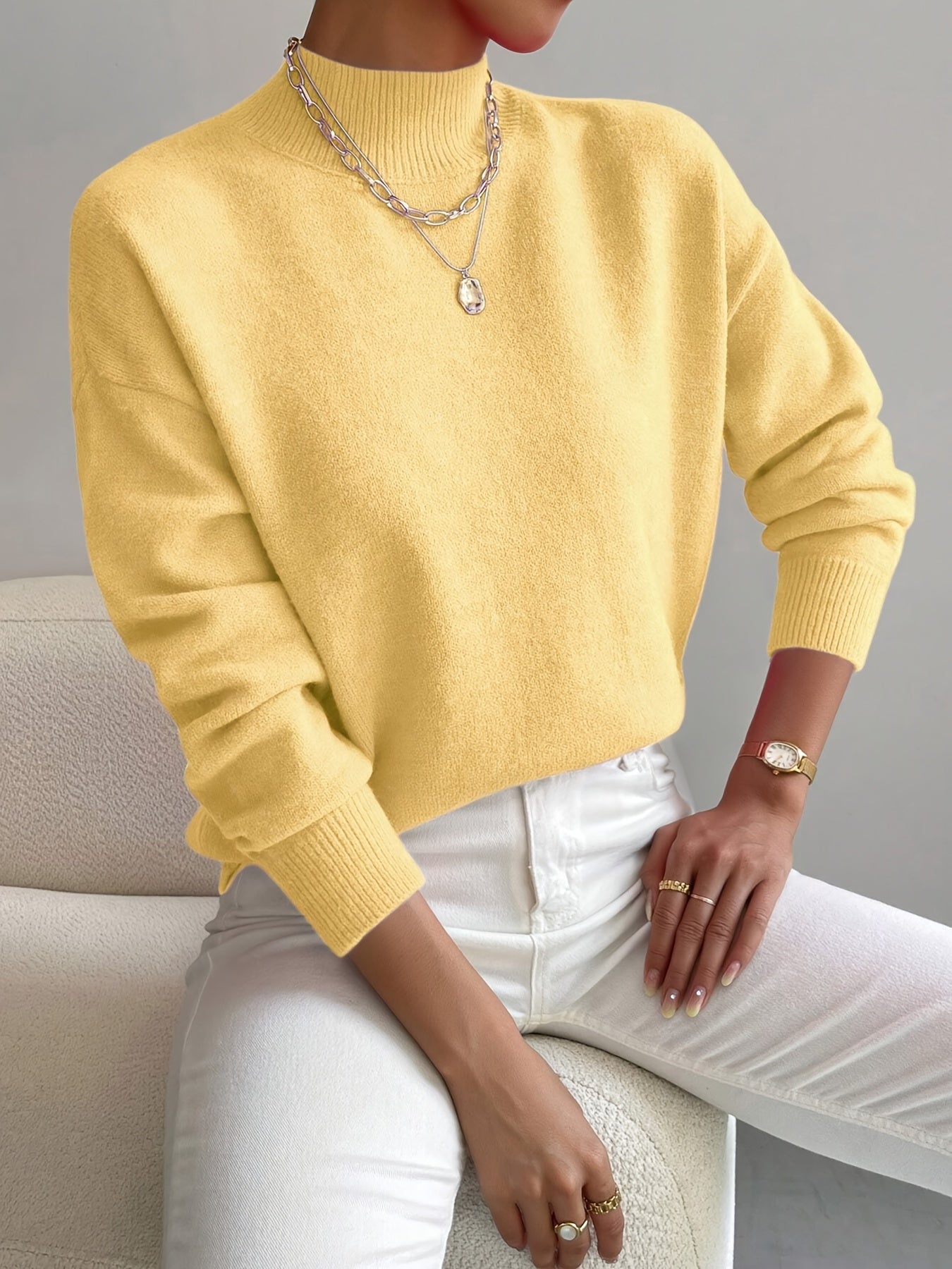 Kelly | Elegant Neck Knit Sweater - Solfae