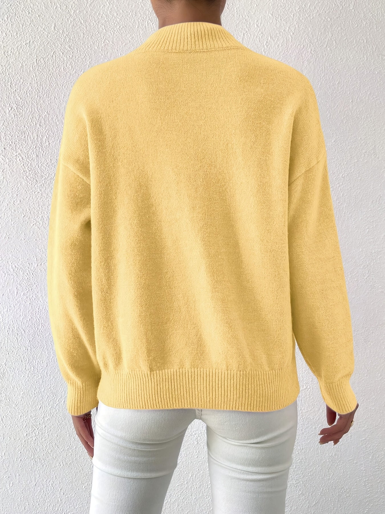 Kelly | Elegant Neck Knit Sweater - Solfae