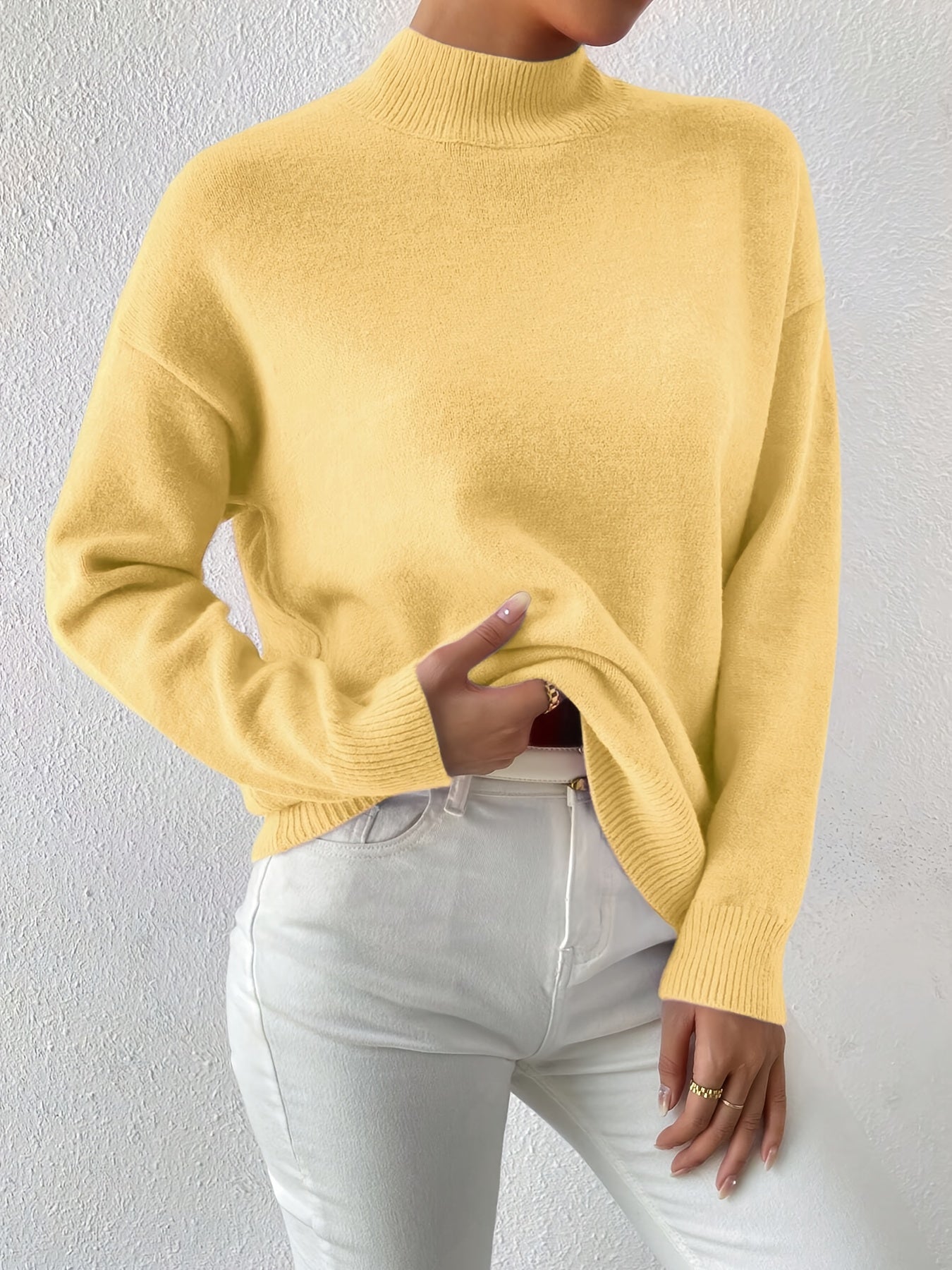 Kelly | Elegant Neck Knit Sweater - Solfae