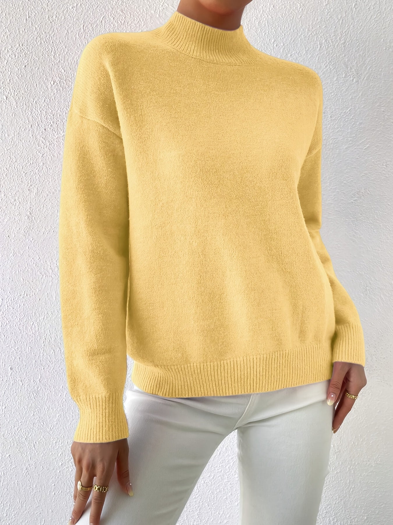 Kelly | Elegant Neck Knit Sweater - Solfae