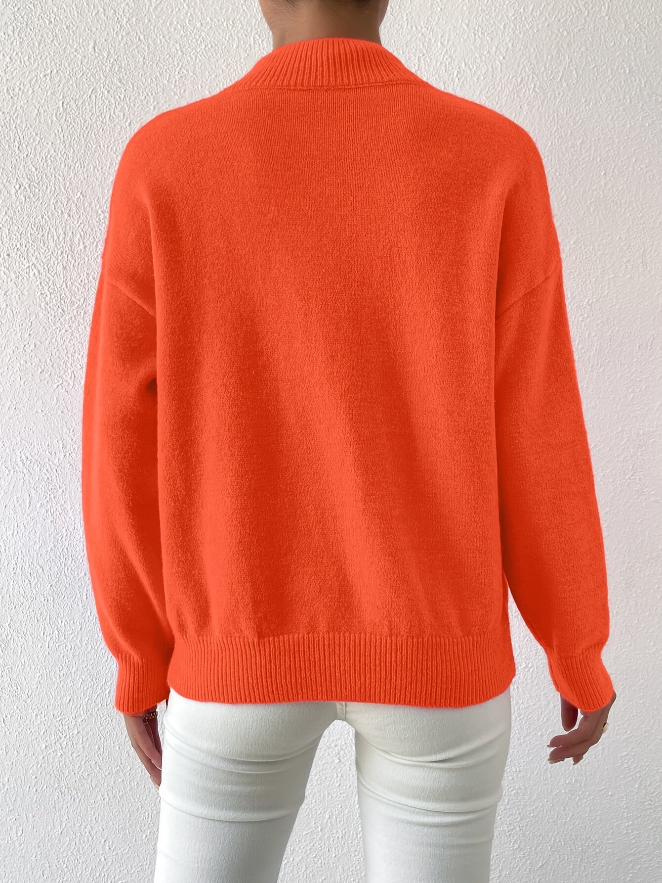 Kelly | Elegant Neck Knit Sweater - Solfae