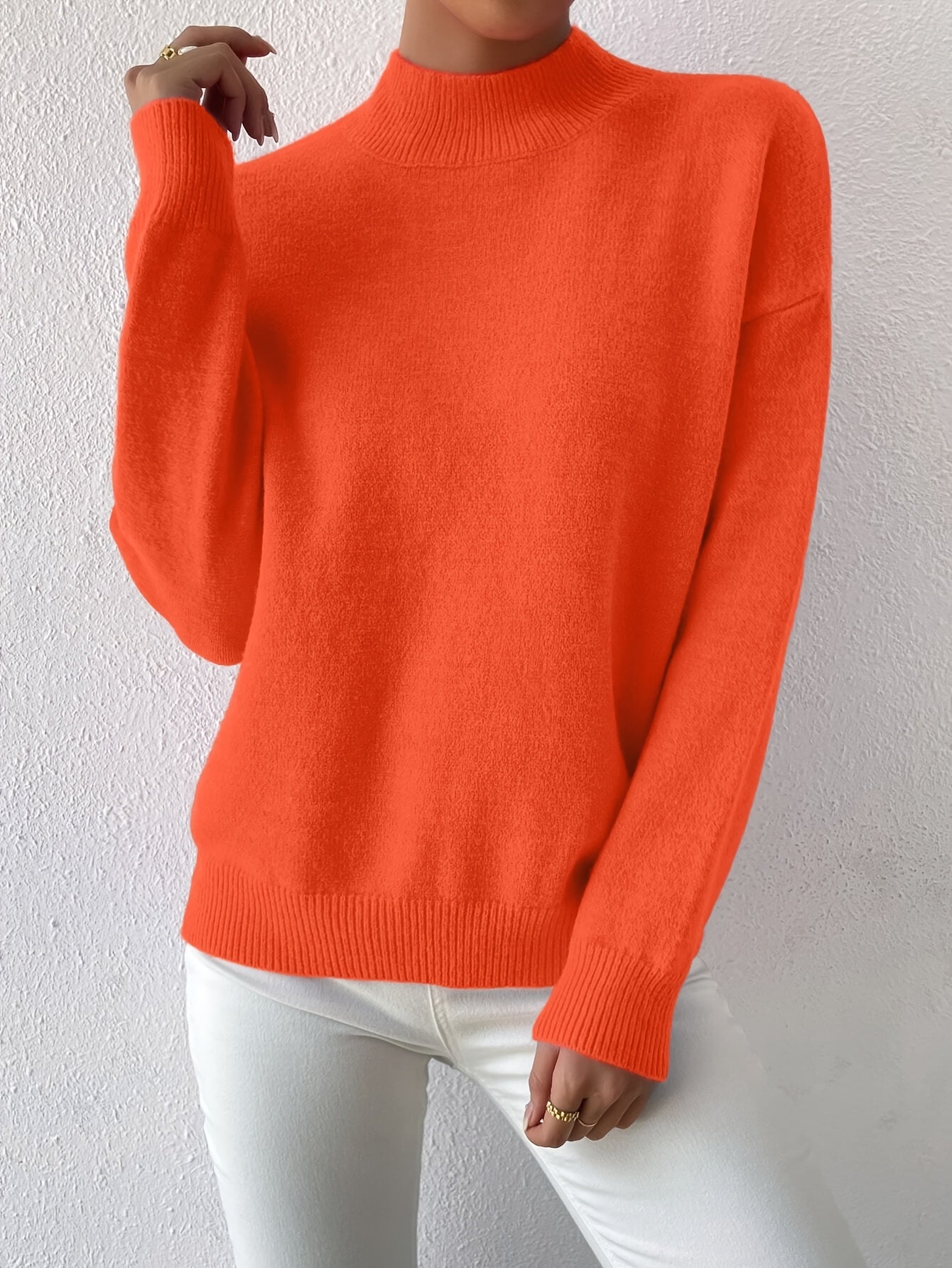 Kelly | Elegant Neck Knit Sweater - Solfae
