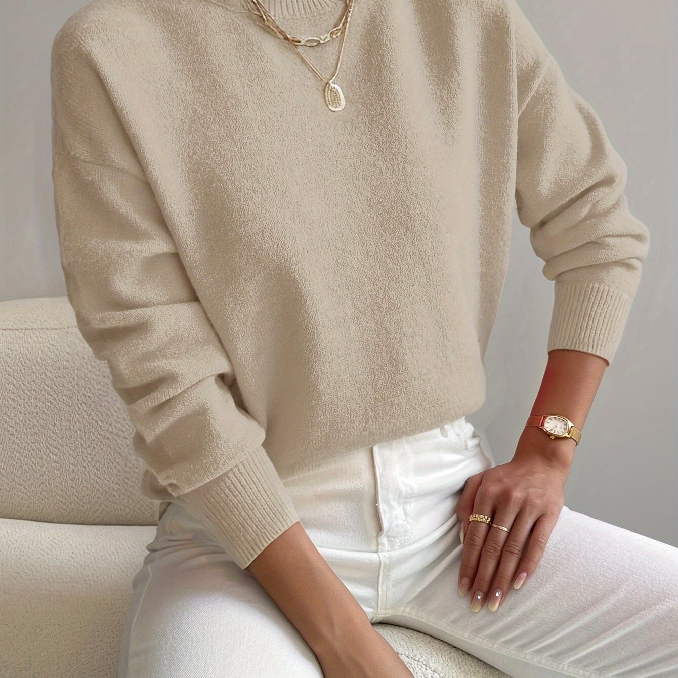 Kelly | Elegant Neck Knit Sweater - Solfae