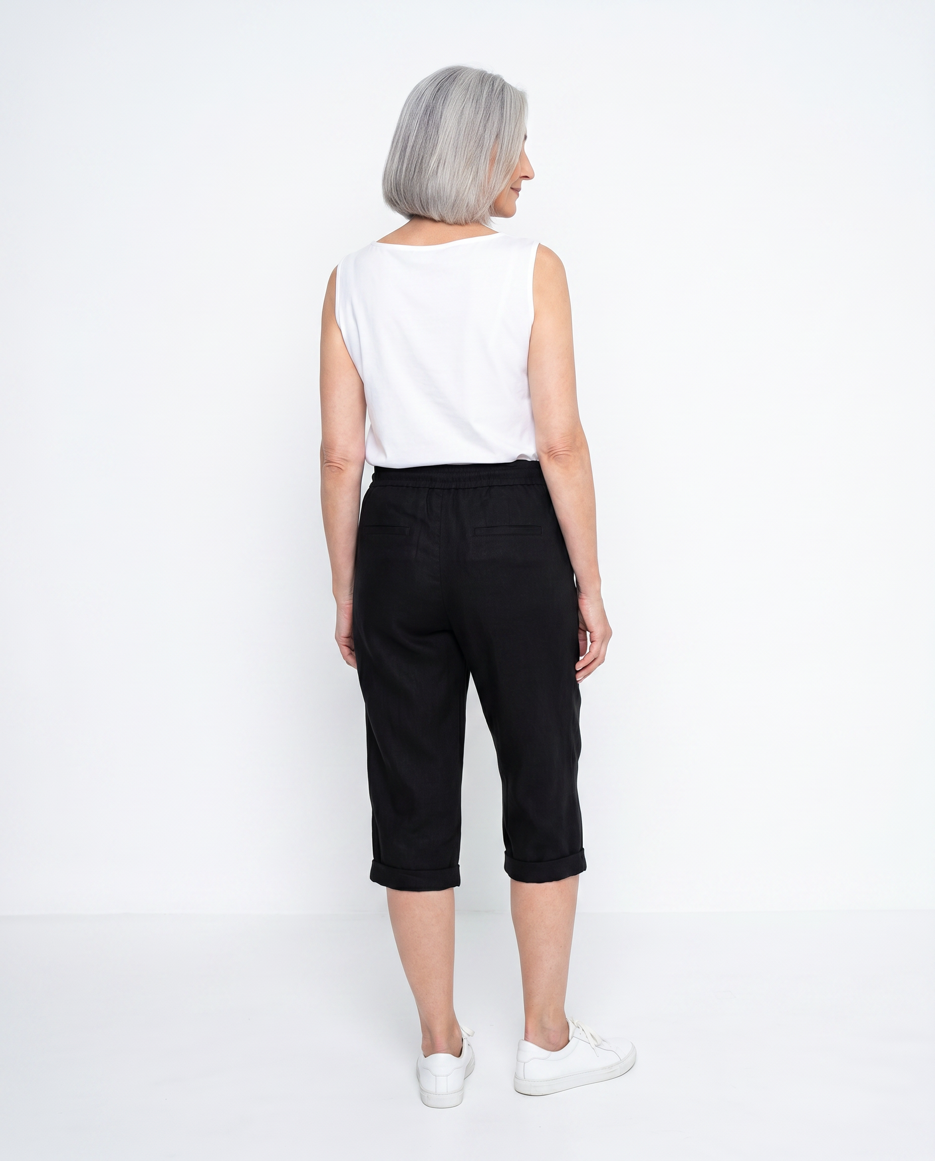 Kelly | Relaxed Cuffed Capri Pants - Solfae