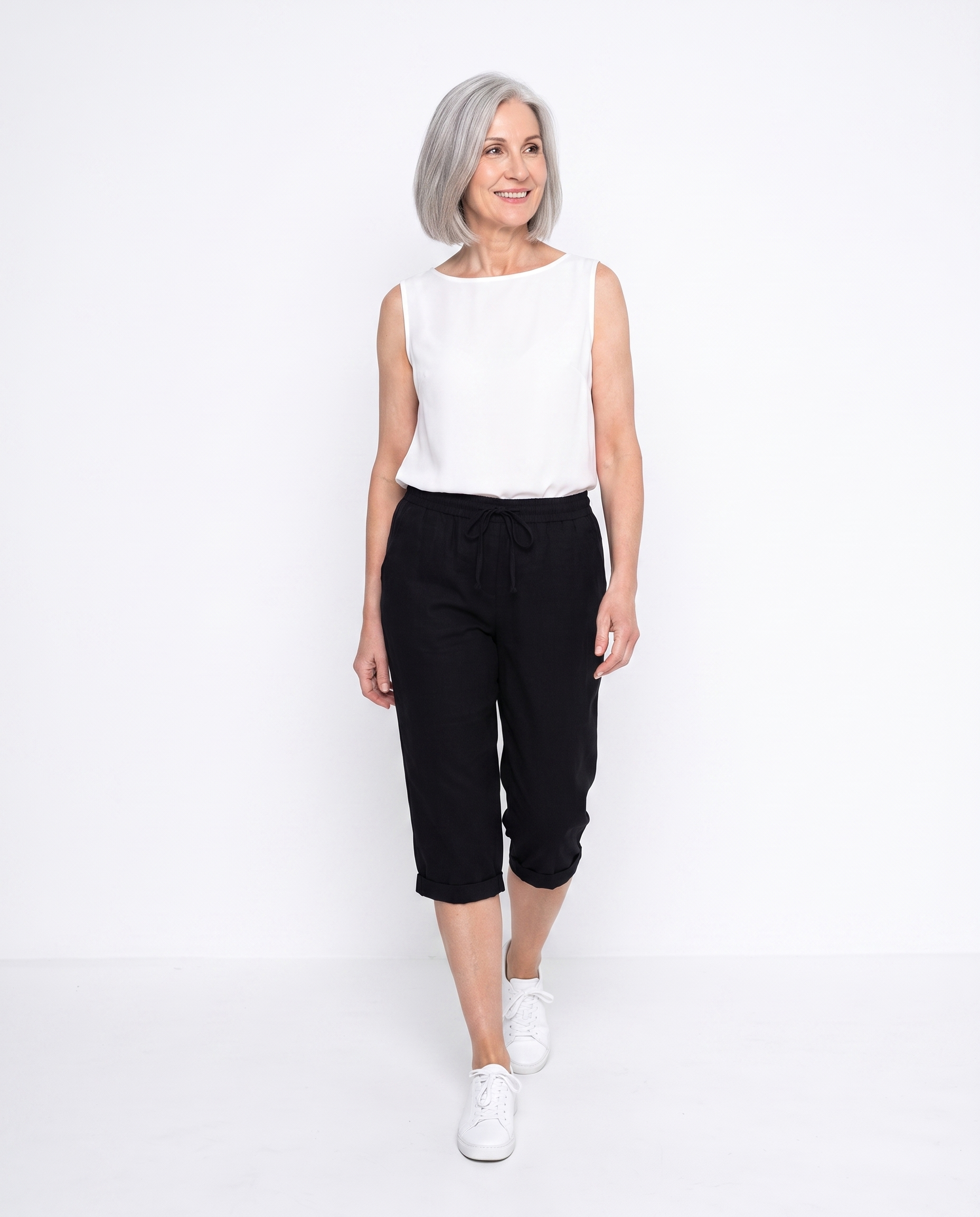 Kelly | Relaxed Cuffed Capri Pants - Solfae
