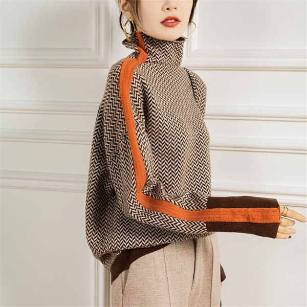 Kimberly | Stylish Chevron Turtleneck Sweater - Solfae