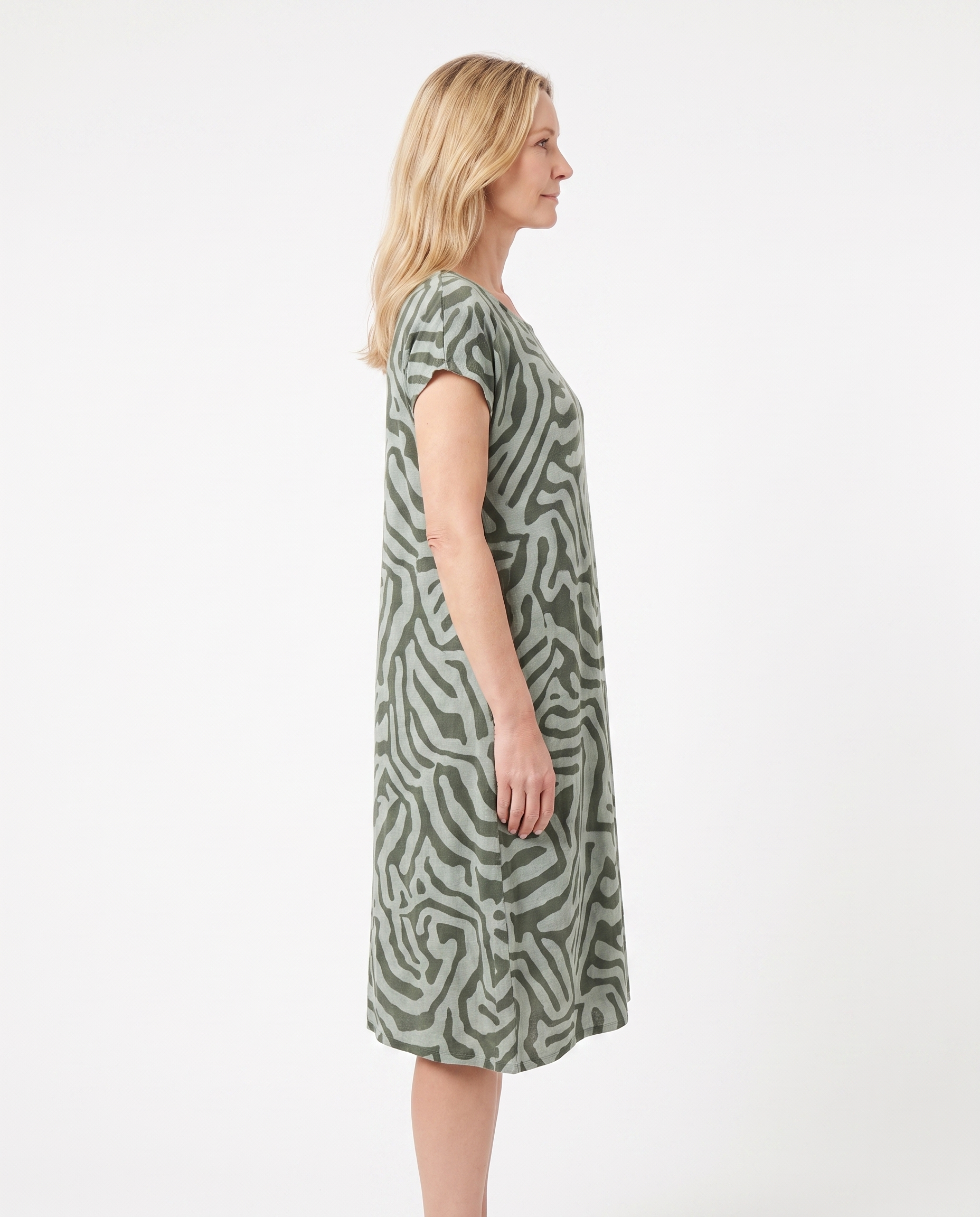 Laura | Stylish Zebra Midi Dress - Solfae